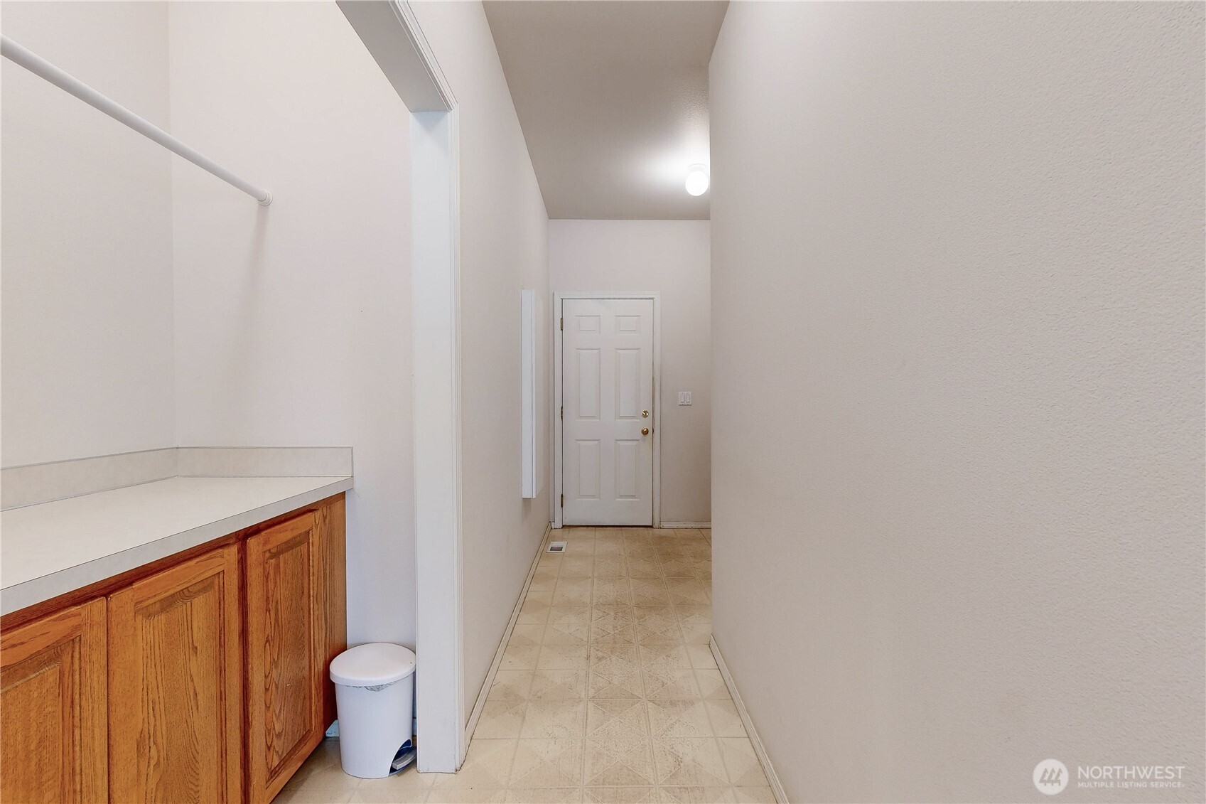 1916 Se Clover Court Property Photo 29
