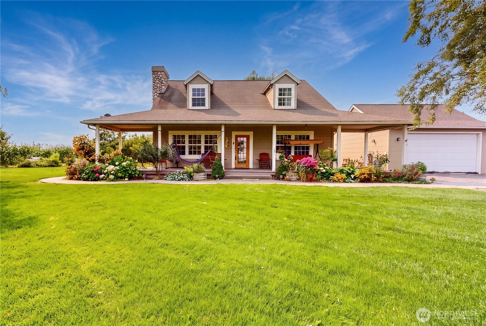 52406 Sunquist Road