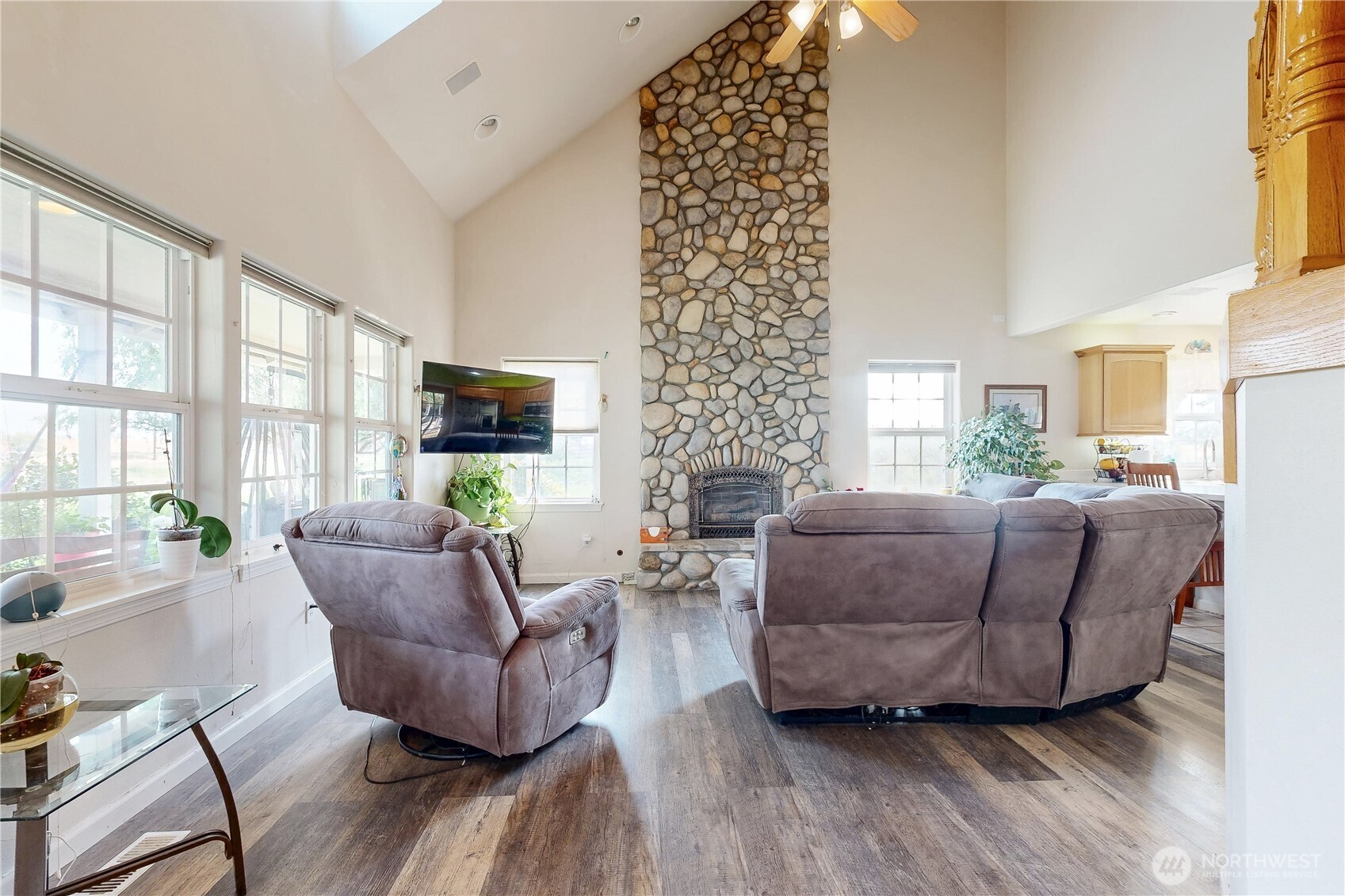 52406 Sunquist Road Property Photo 4