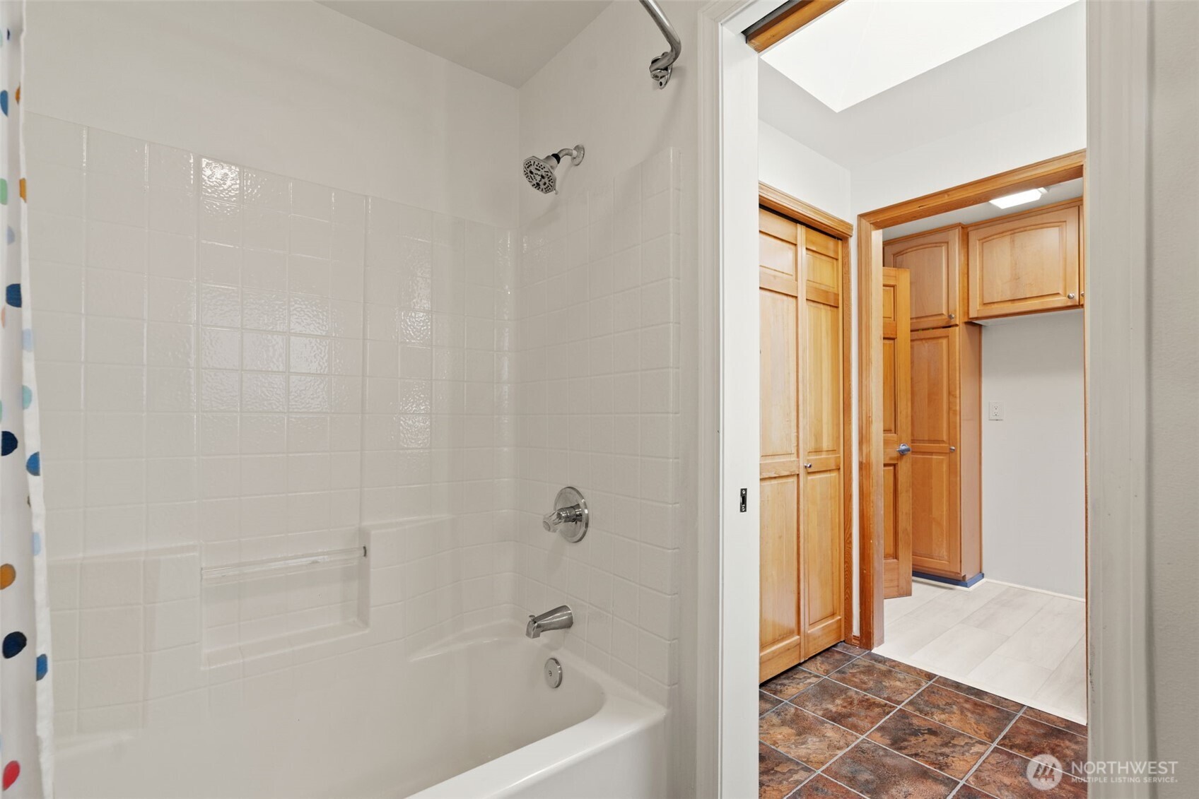 13142 Holmes Point Drive Property Photo 28