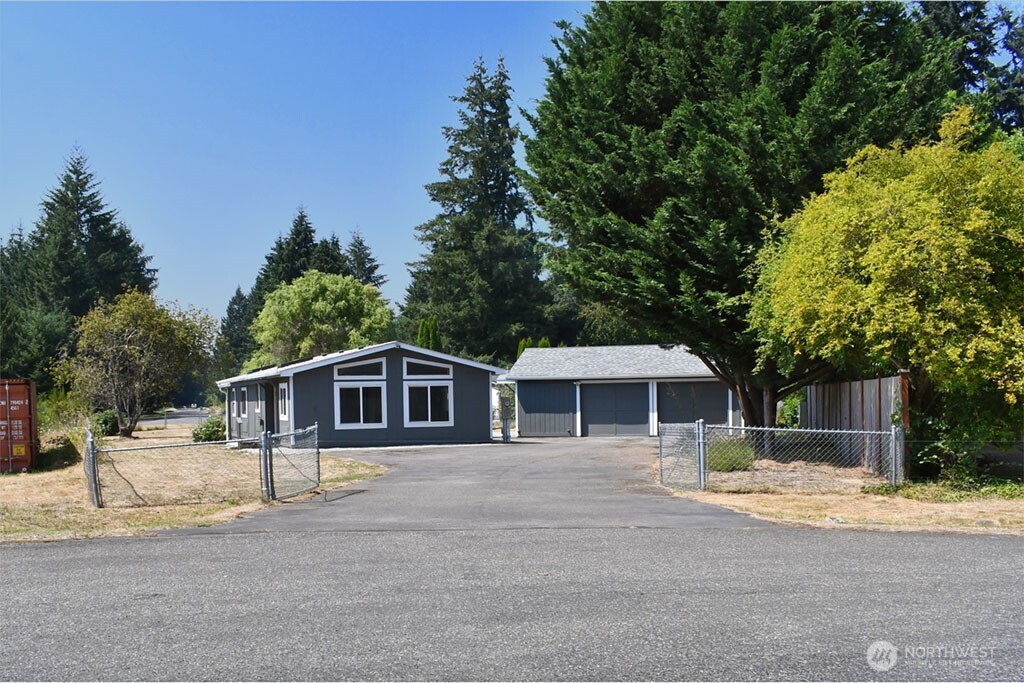 16119 85th Court Property Photo 2