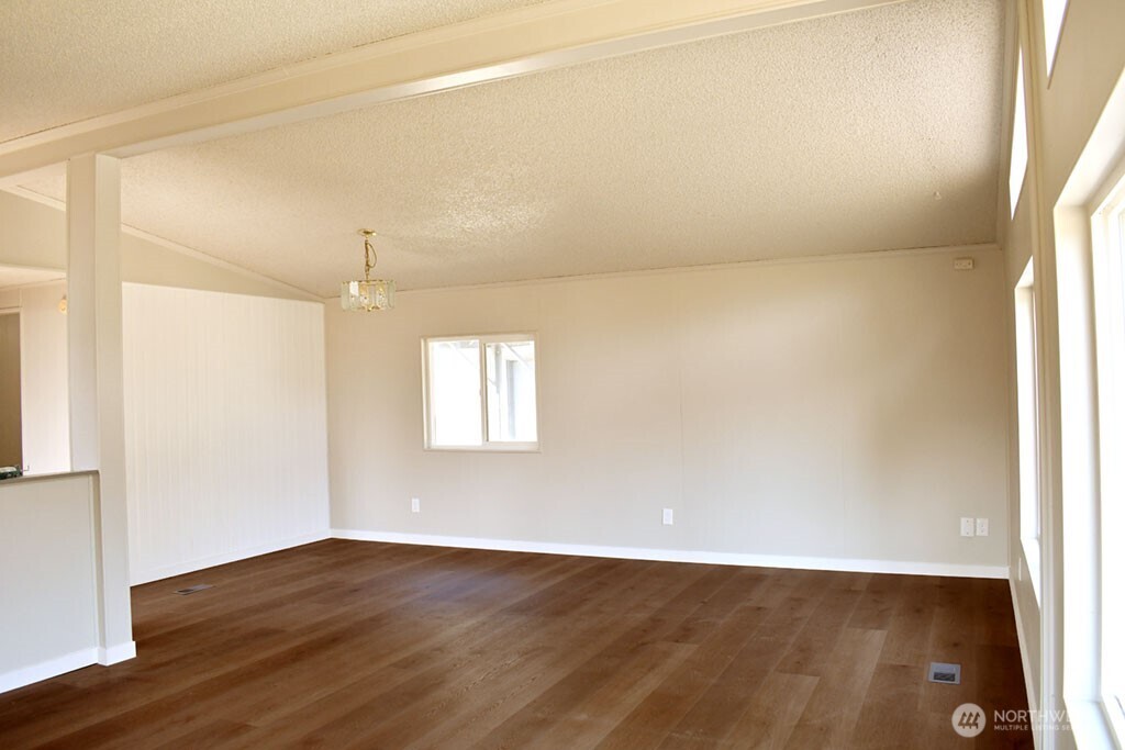 16119 85th Court Property Photo 11