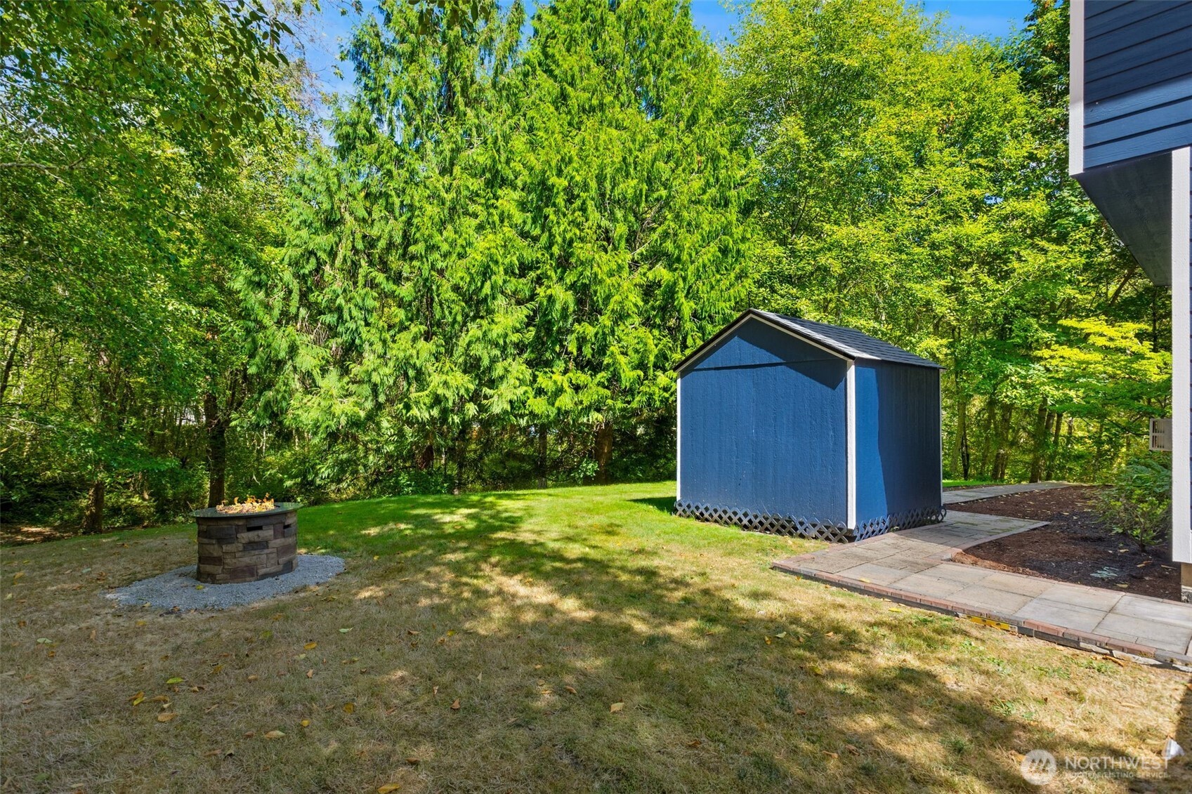 640 8th Avenue Property Photo 36