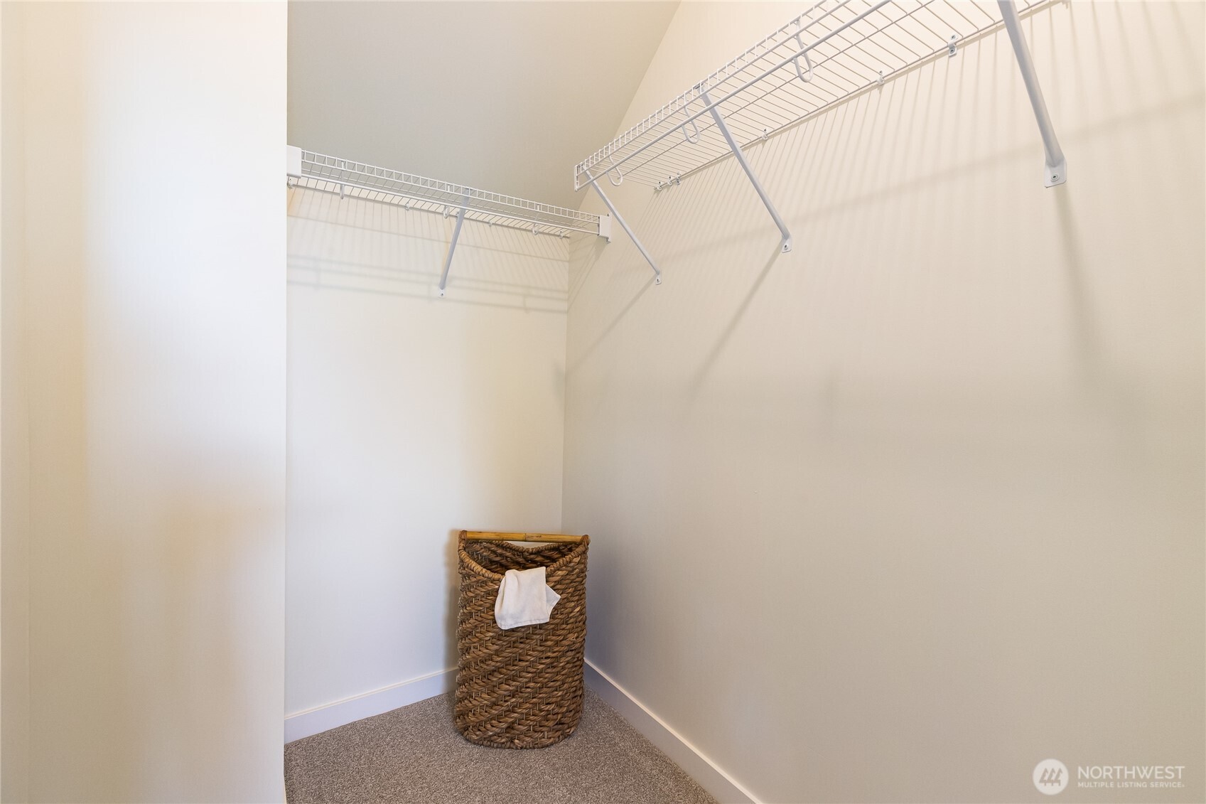 1368 Talus Way Property Photo 19