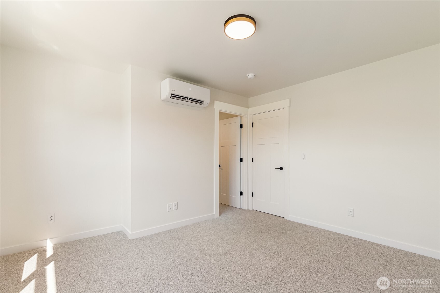 1368 Talus Way Property Photo 24