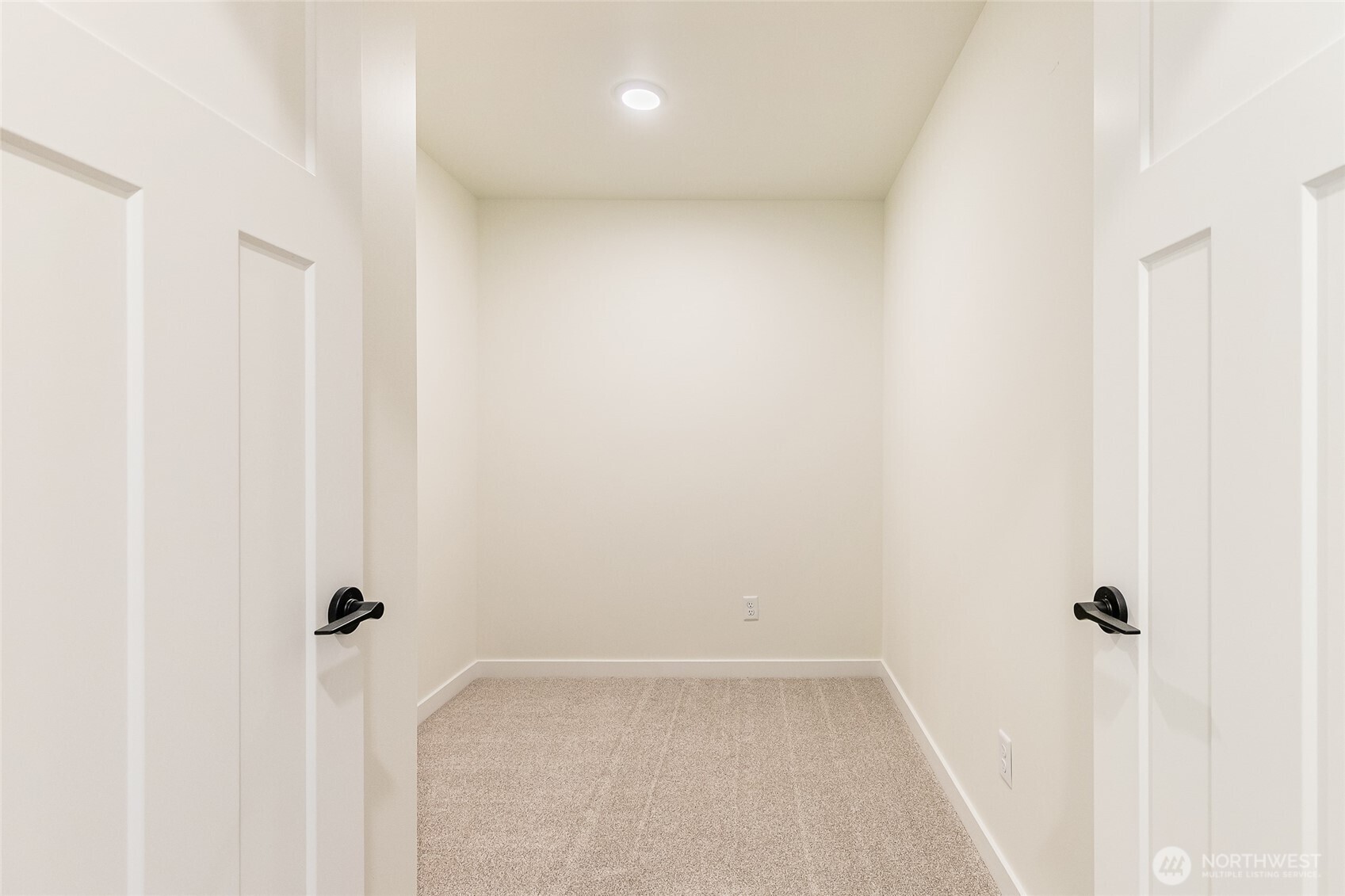 1368 Talus Way Property Photo 26