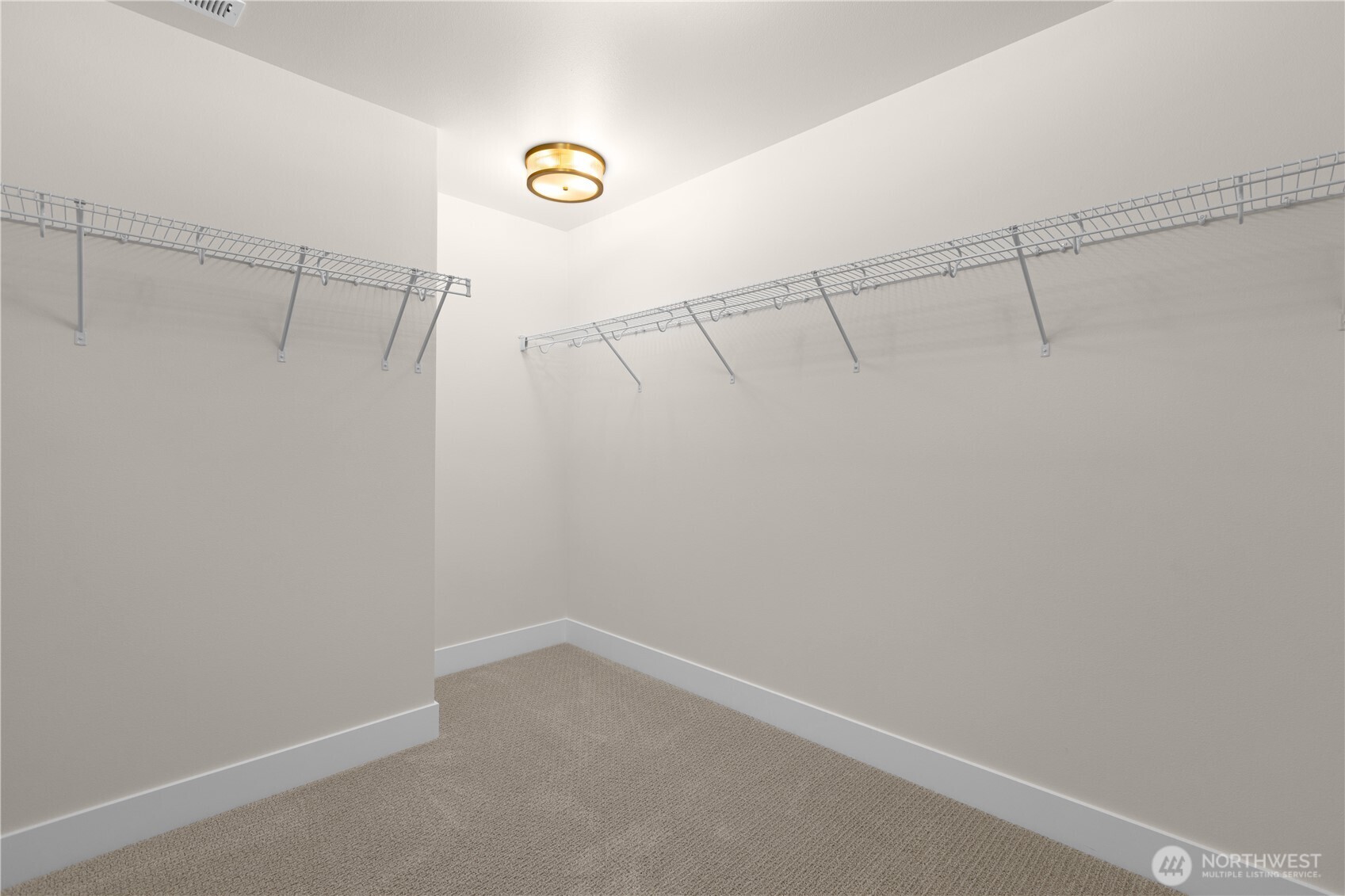 1632 Lockridge Loop 11 Property Photo 24