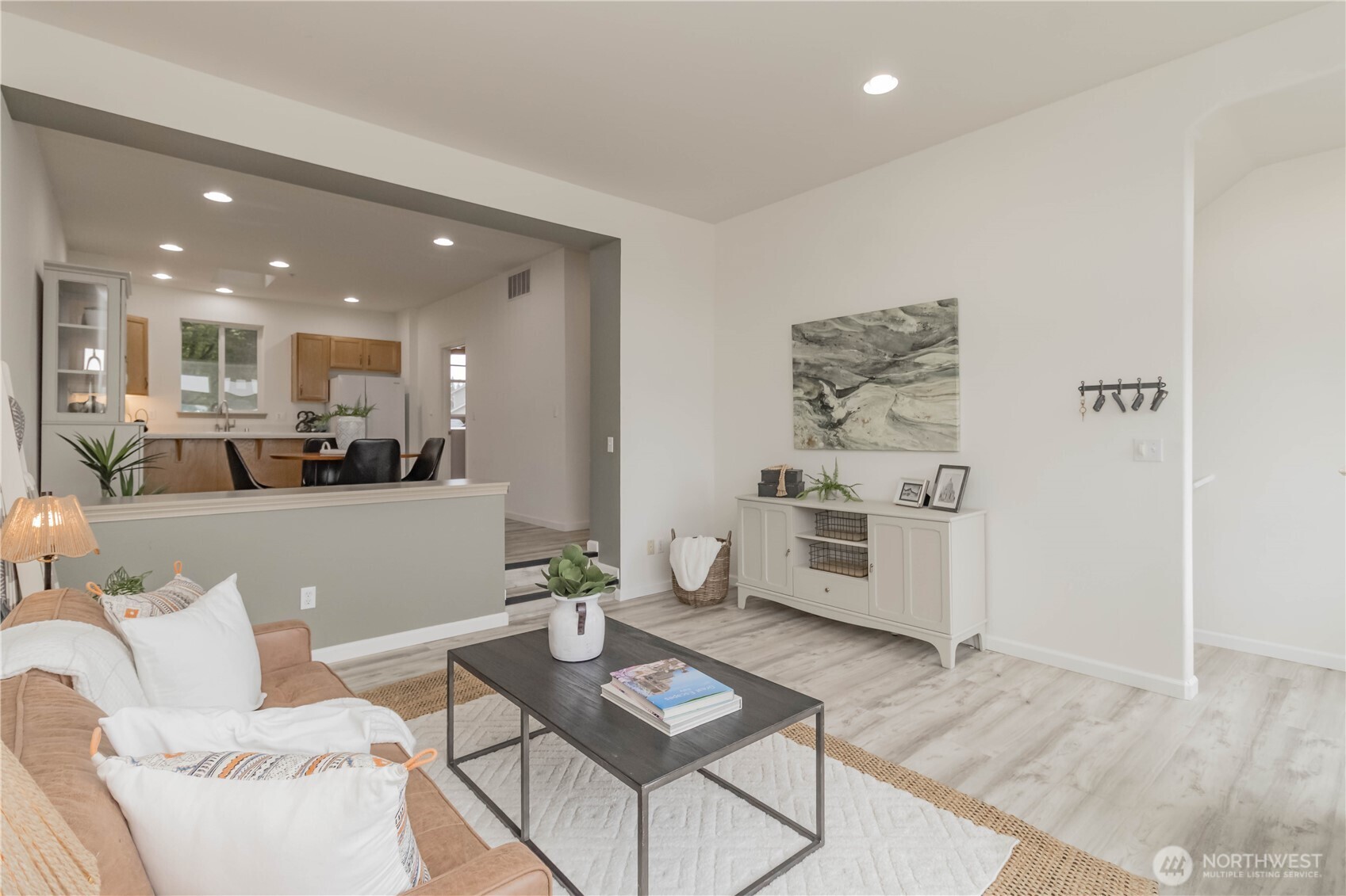 2311 Milton Way E Property Photo 18