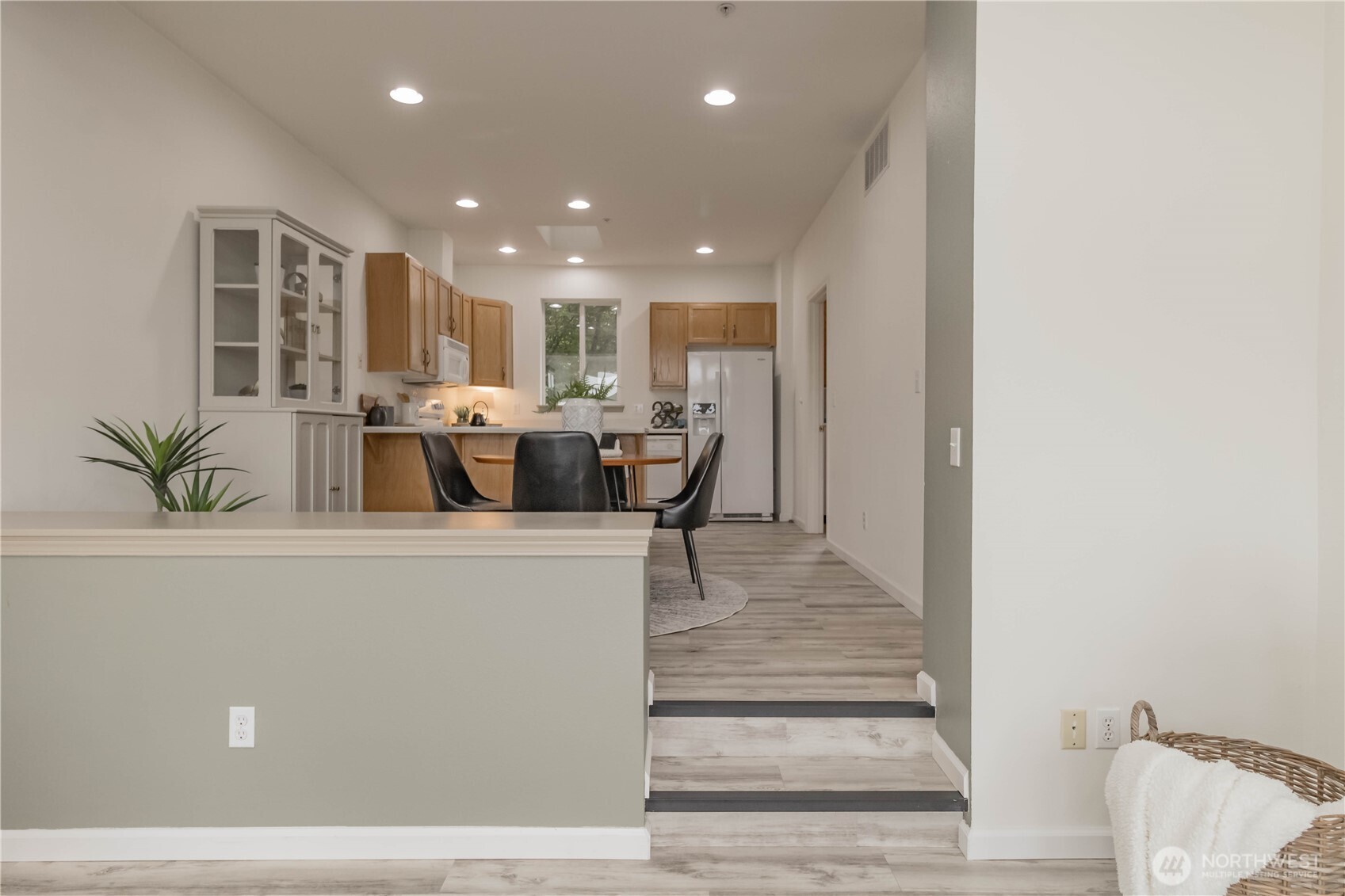 2311 Milton Way E Property Photo 19