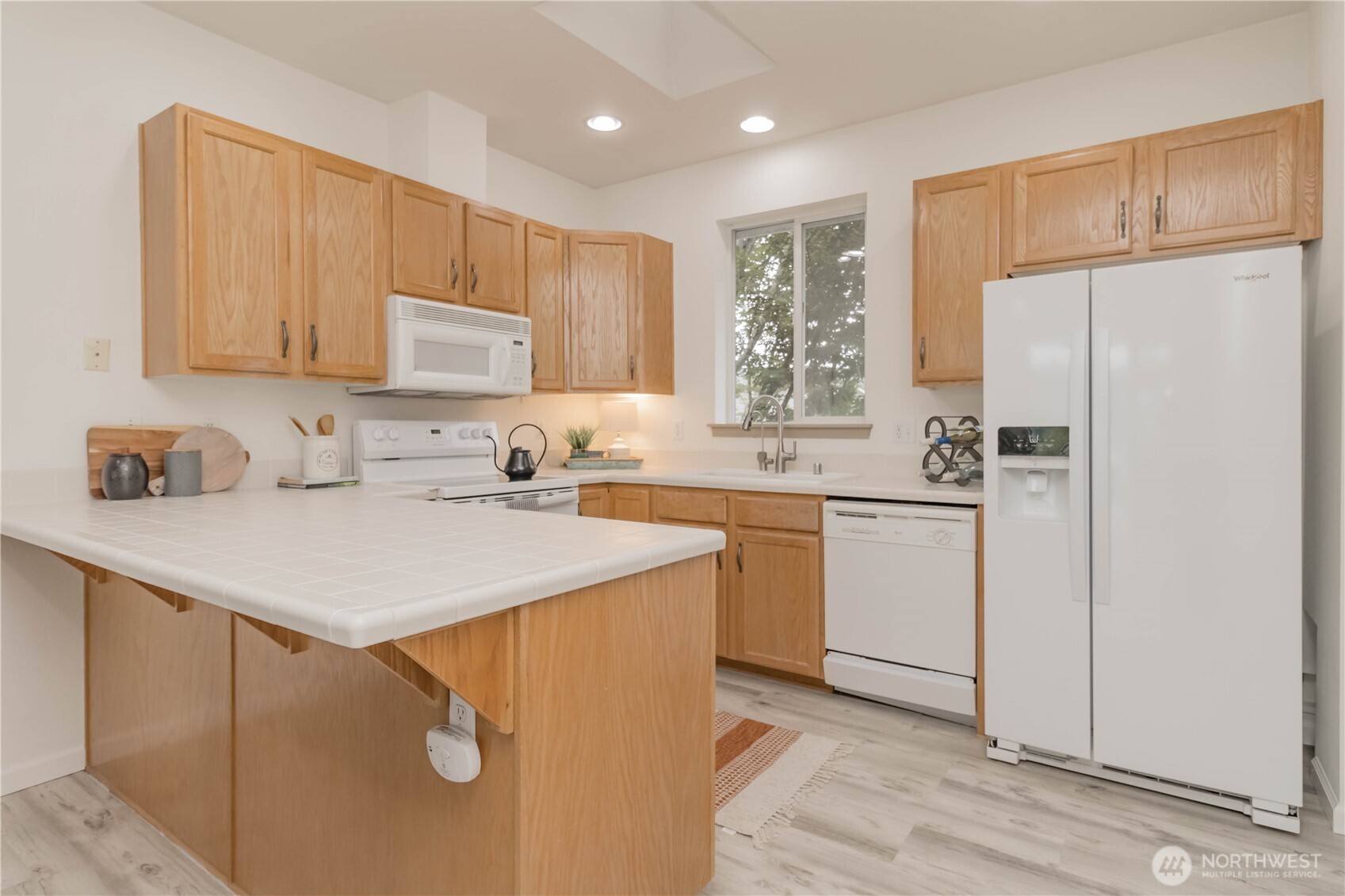 2311 Milton Way E Property Photo 22