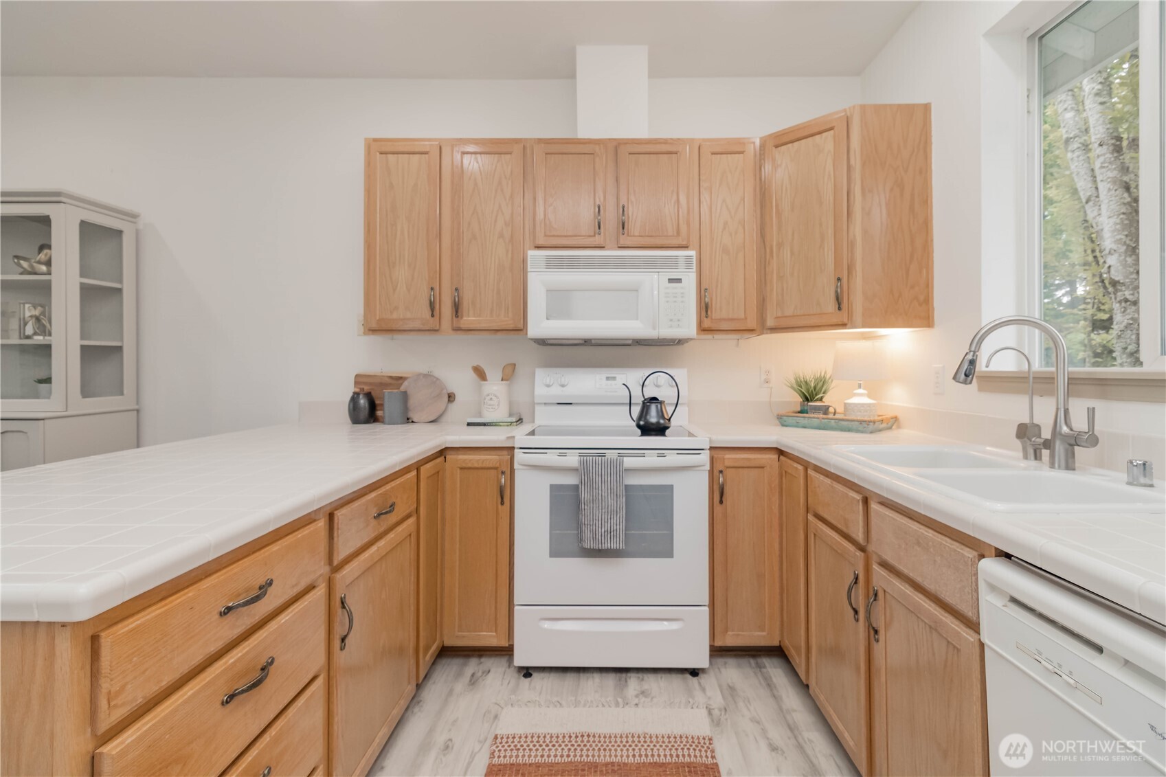 2311 Milton Way E Property Photo 23