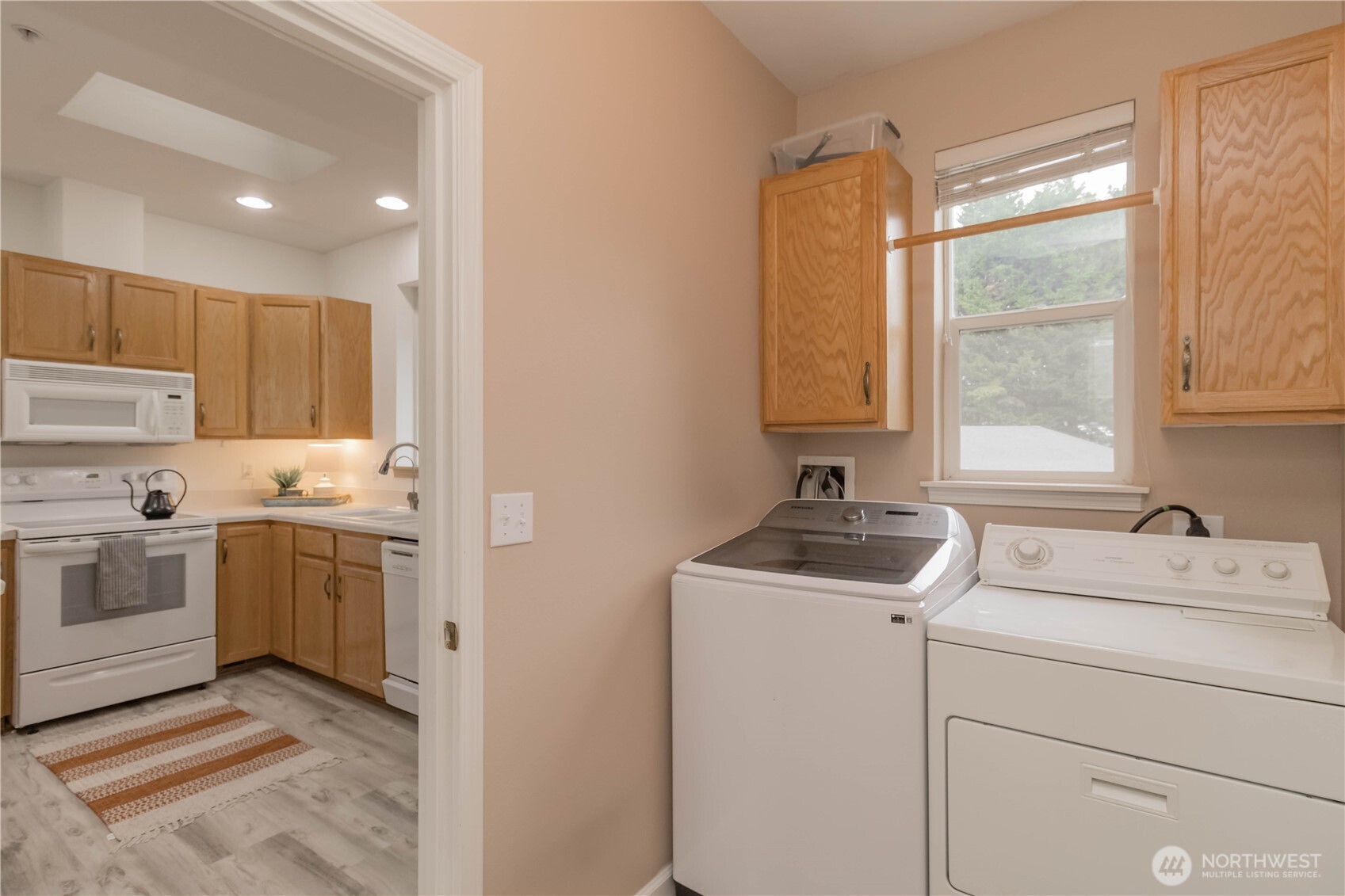 2311 Milton Way E Property Photo 24