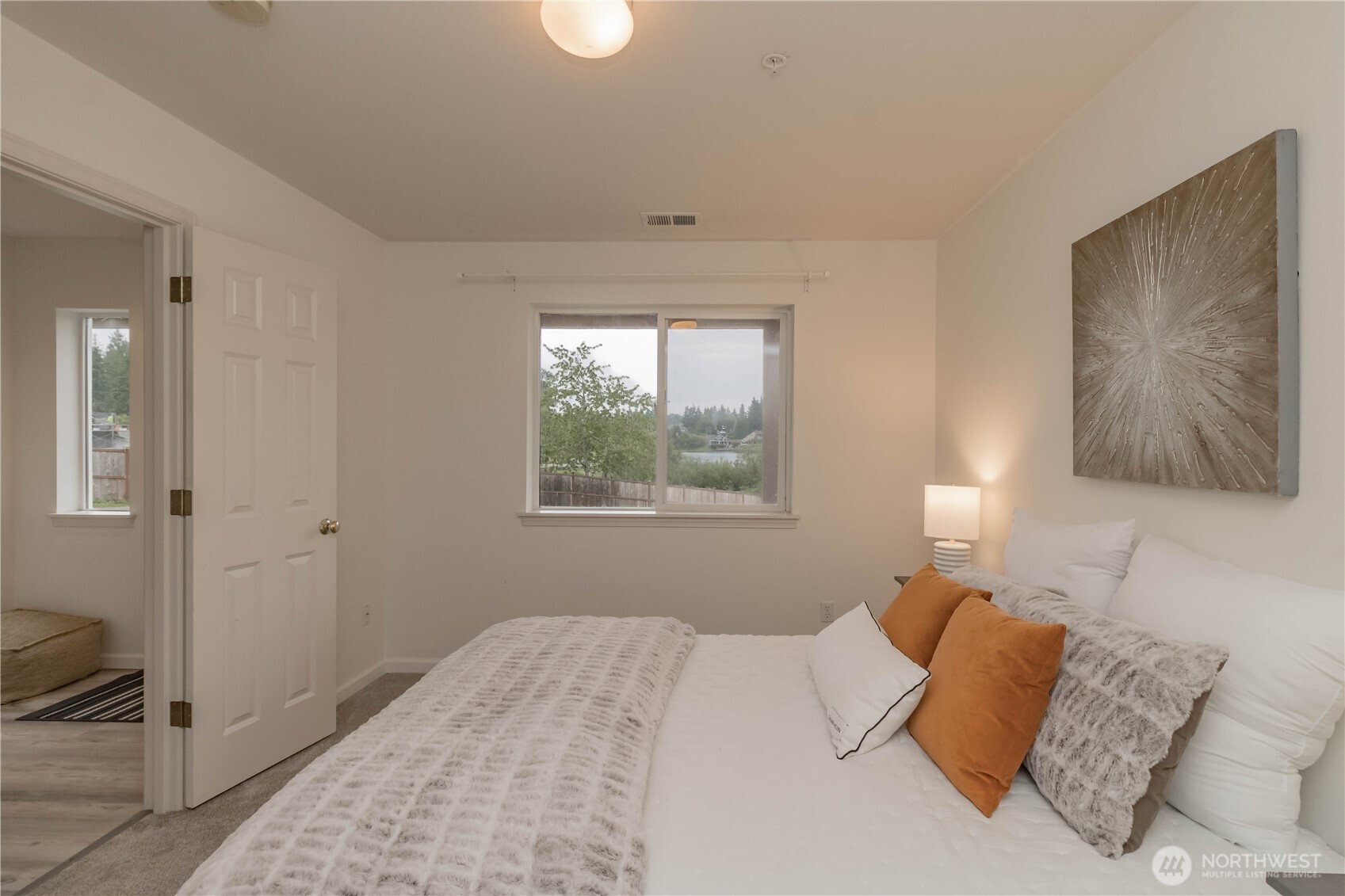 2311 Milton Way E Property Photo 27