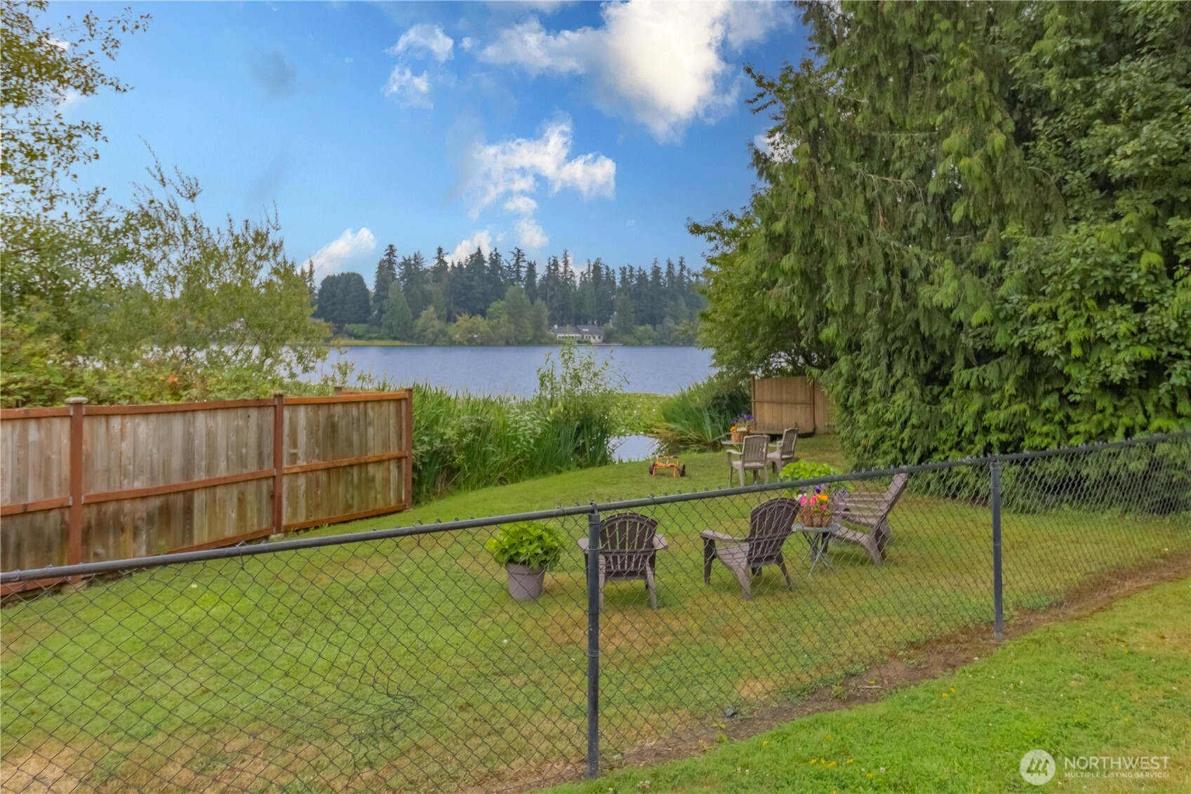 2311 Milton Way E Property Photo 32