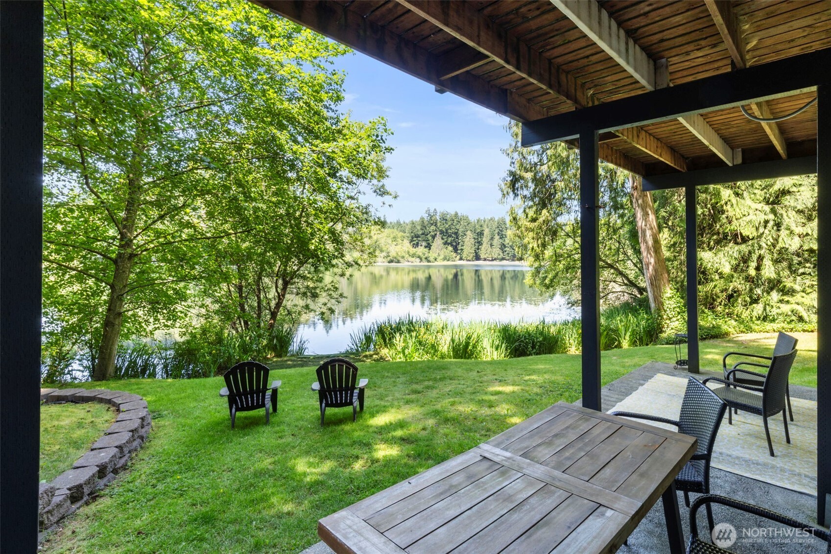12995 Lake Shore Drive Property Photo 16