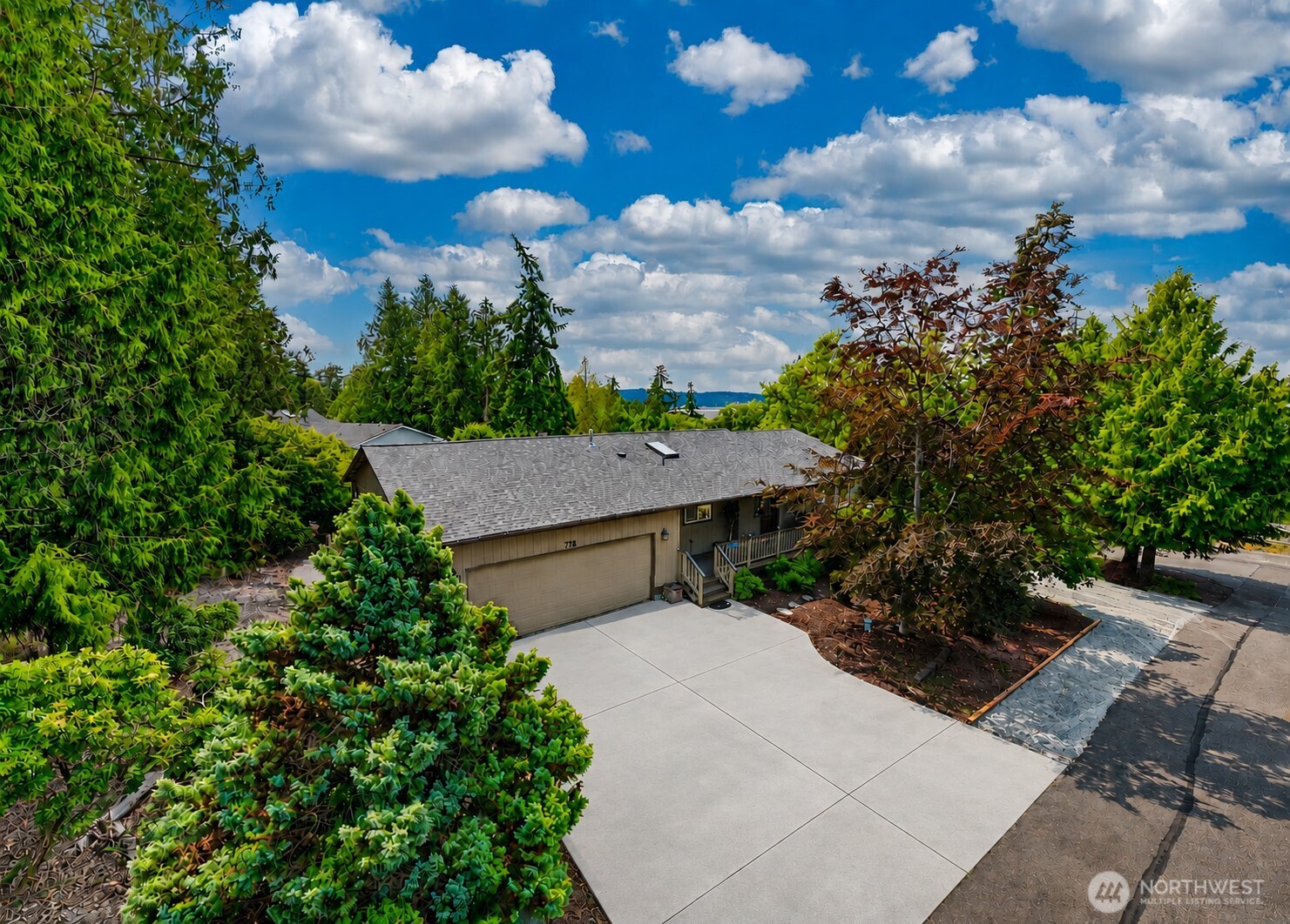 776 Shelter Bay Drive Property Photo 38
