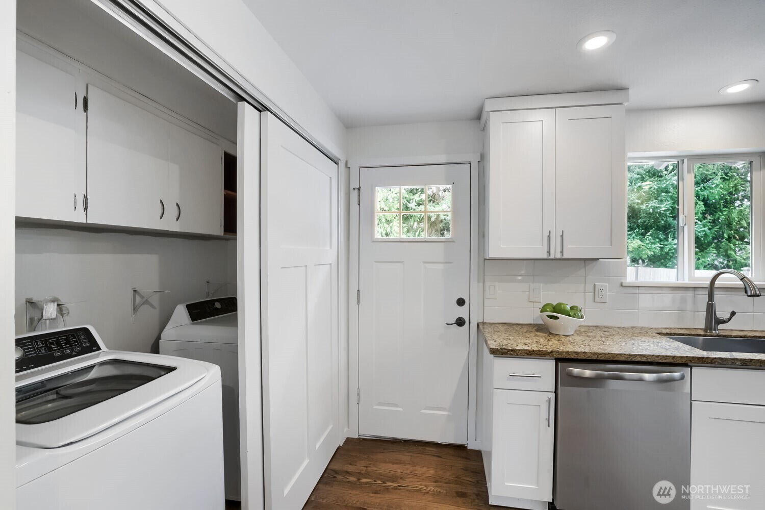7508 Rainier Drive Property Photo 12