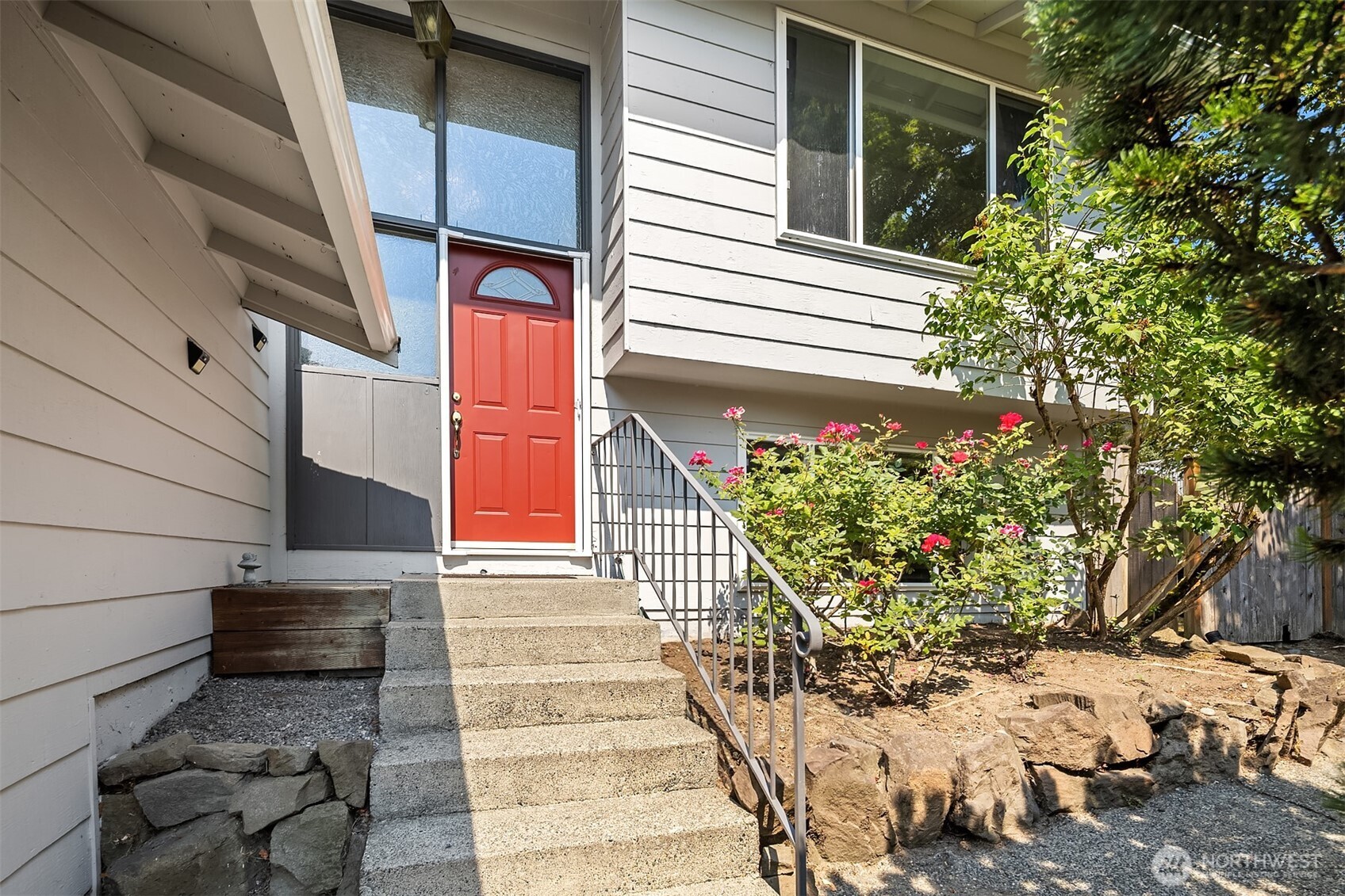 12916 Ne 136th Place Property Photo 3