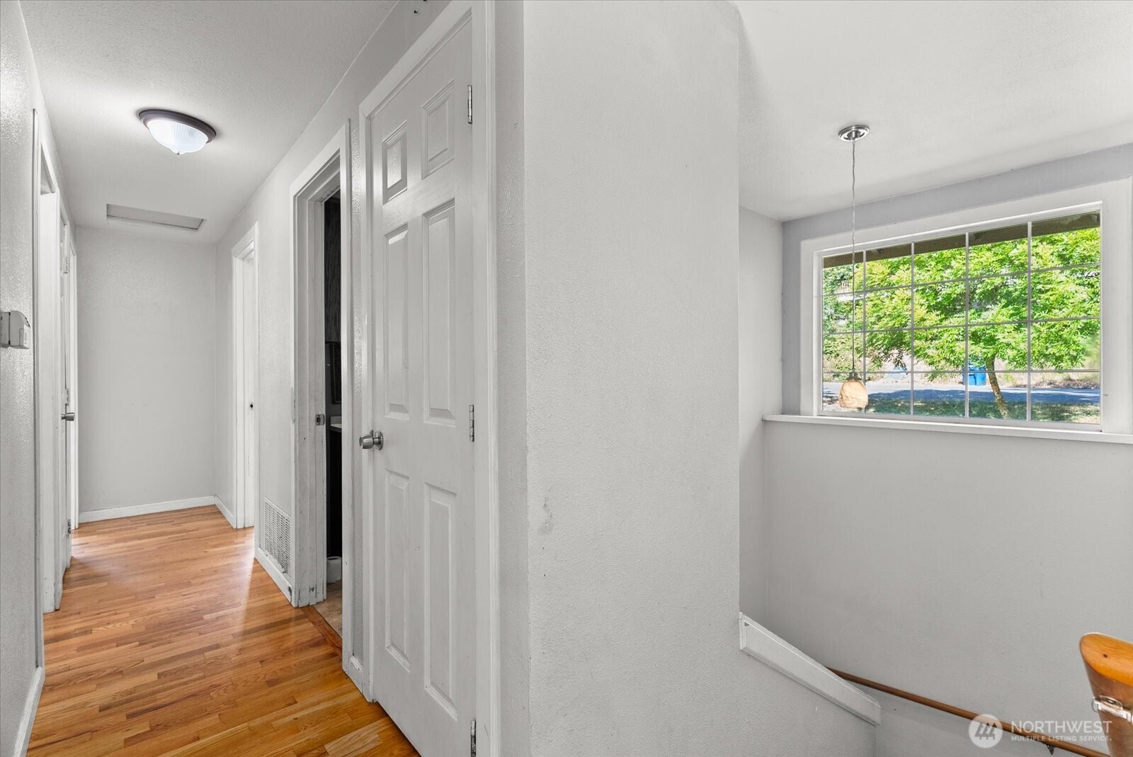 18711 82nd Avenue Property Photo 7