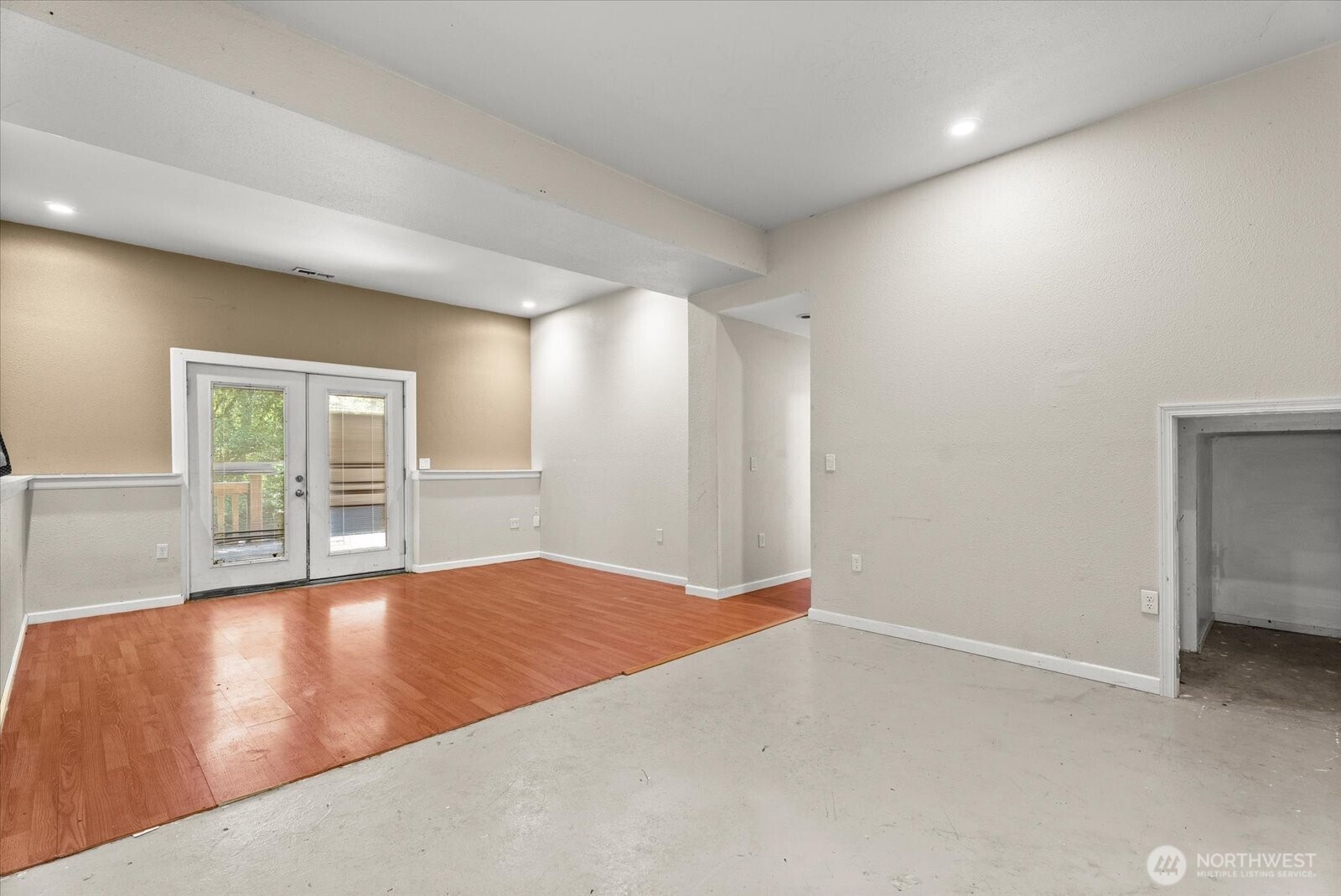 18711 82nd Avenue Property Photo 25