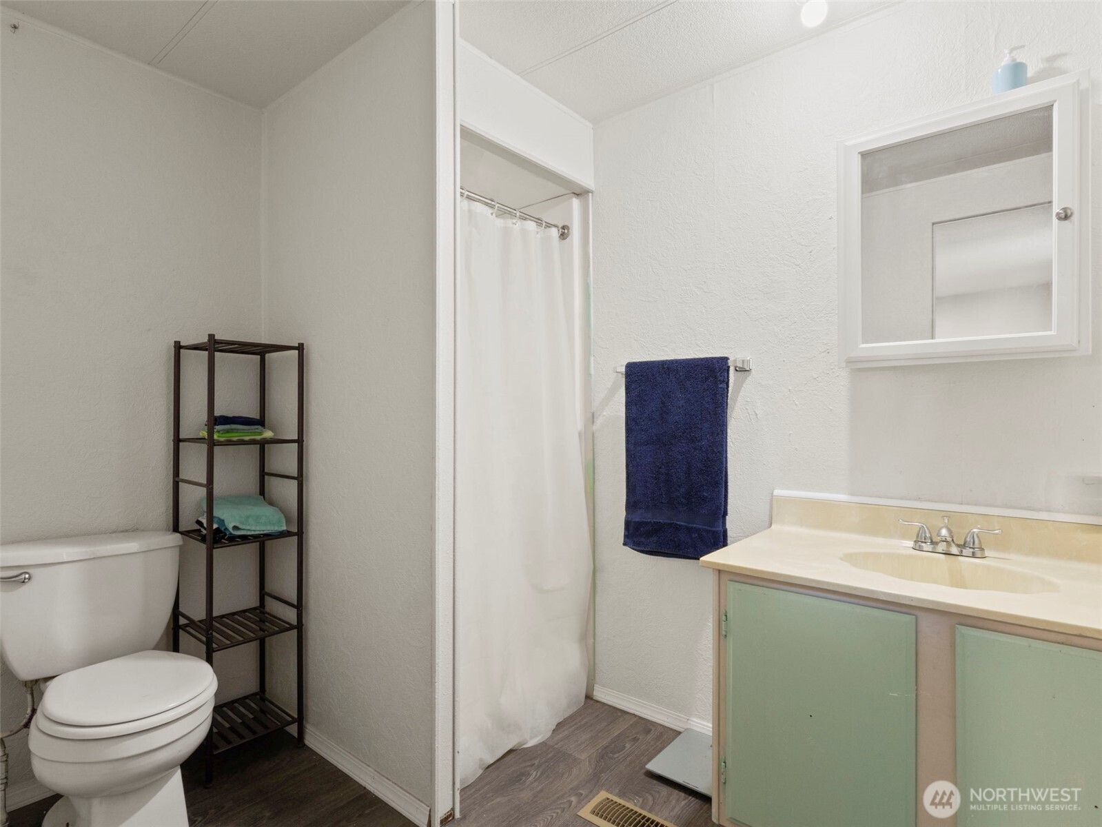7906 58th Avenue 83 Property Photo 18