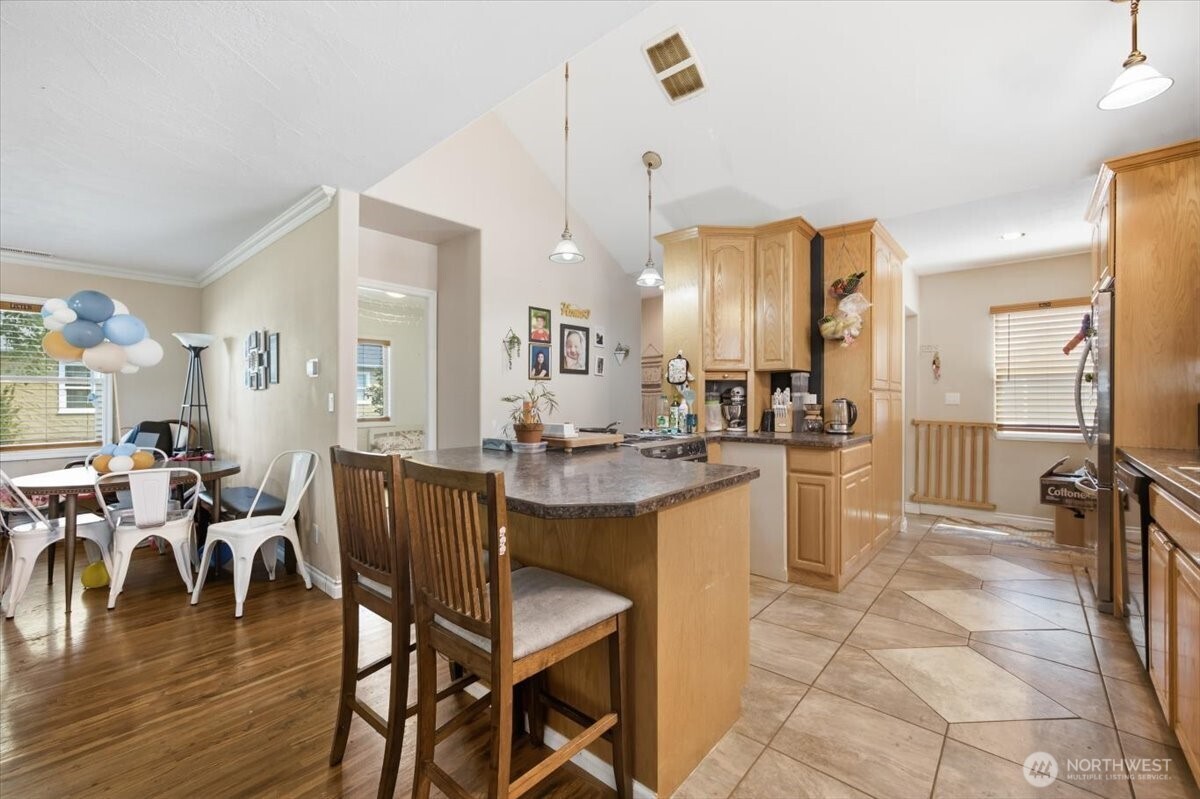 2421 Plaza Way Property Photo 10