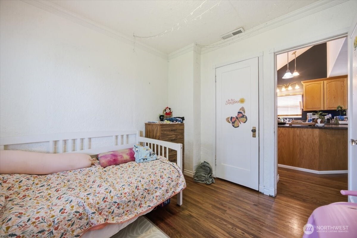 2421 Plaza Way Property Photo 14
