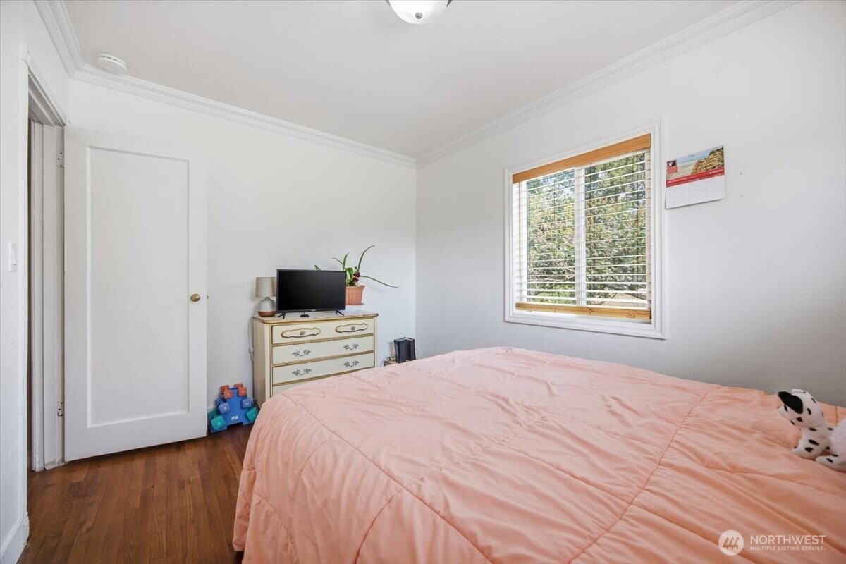 2421 Plaza Way Property Photo 17
