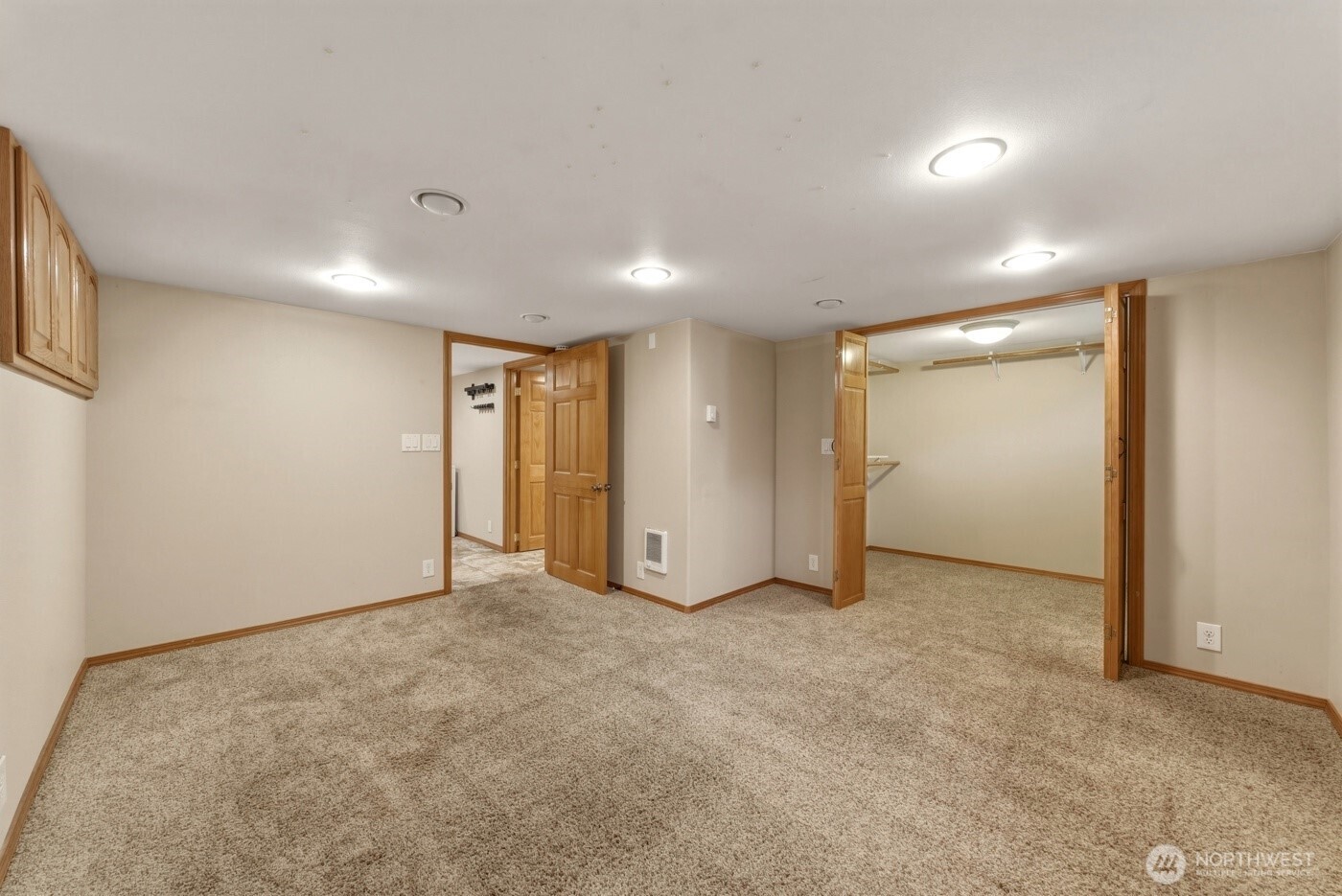 2421 Plaza Way Property Photo 23