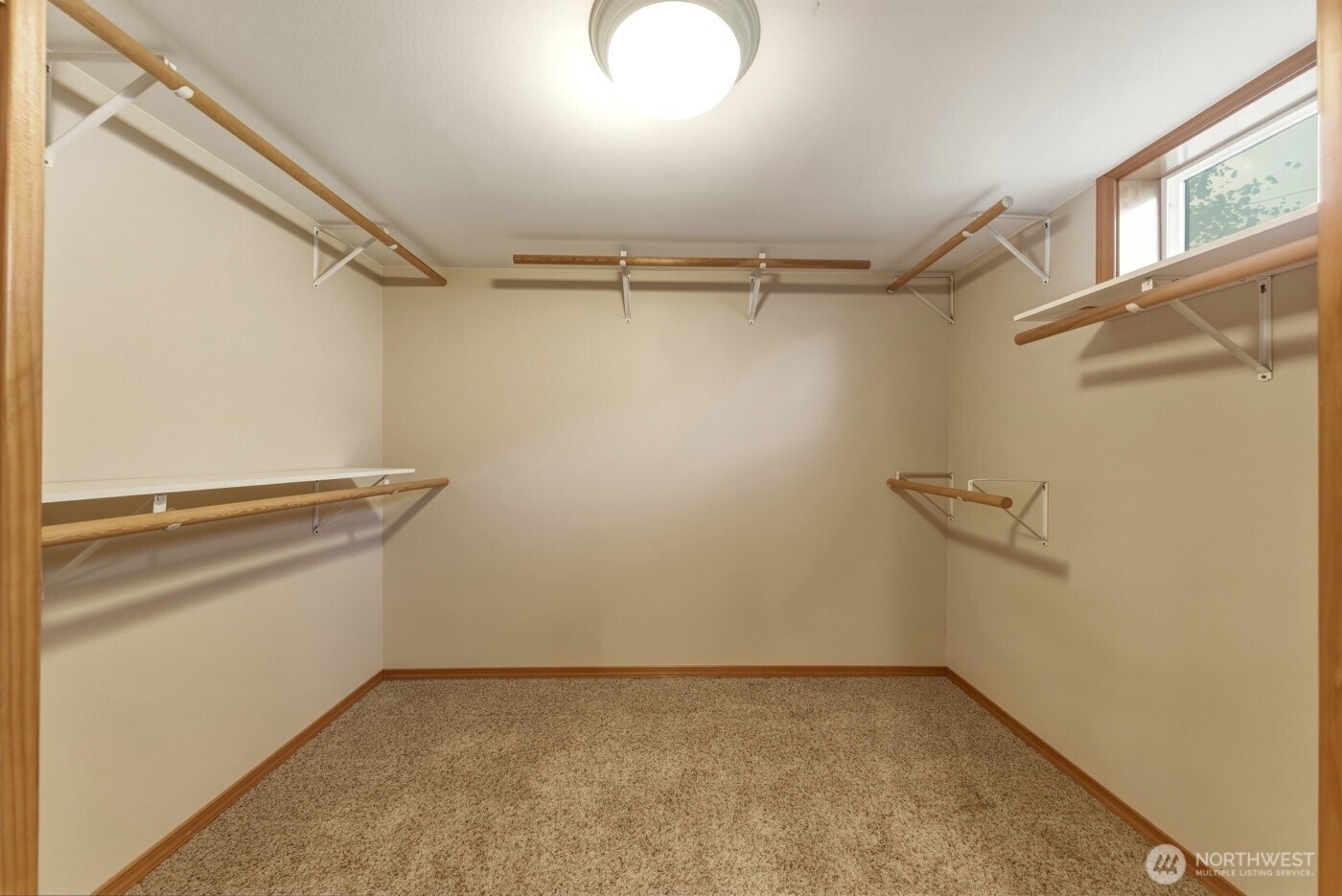 2421 Plaza Way Property Photo 24