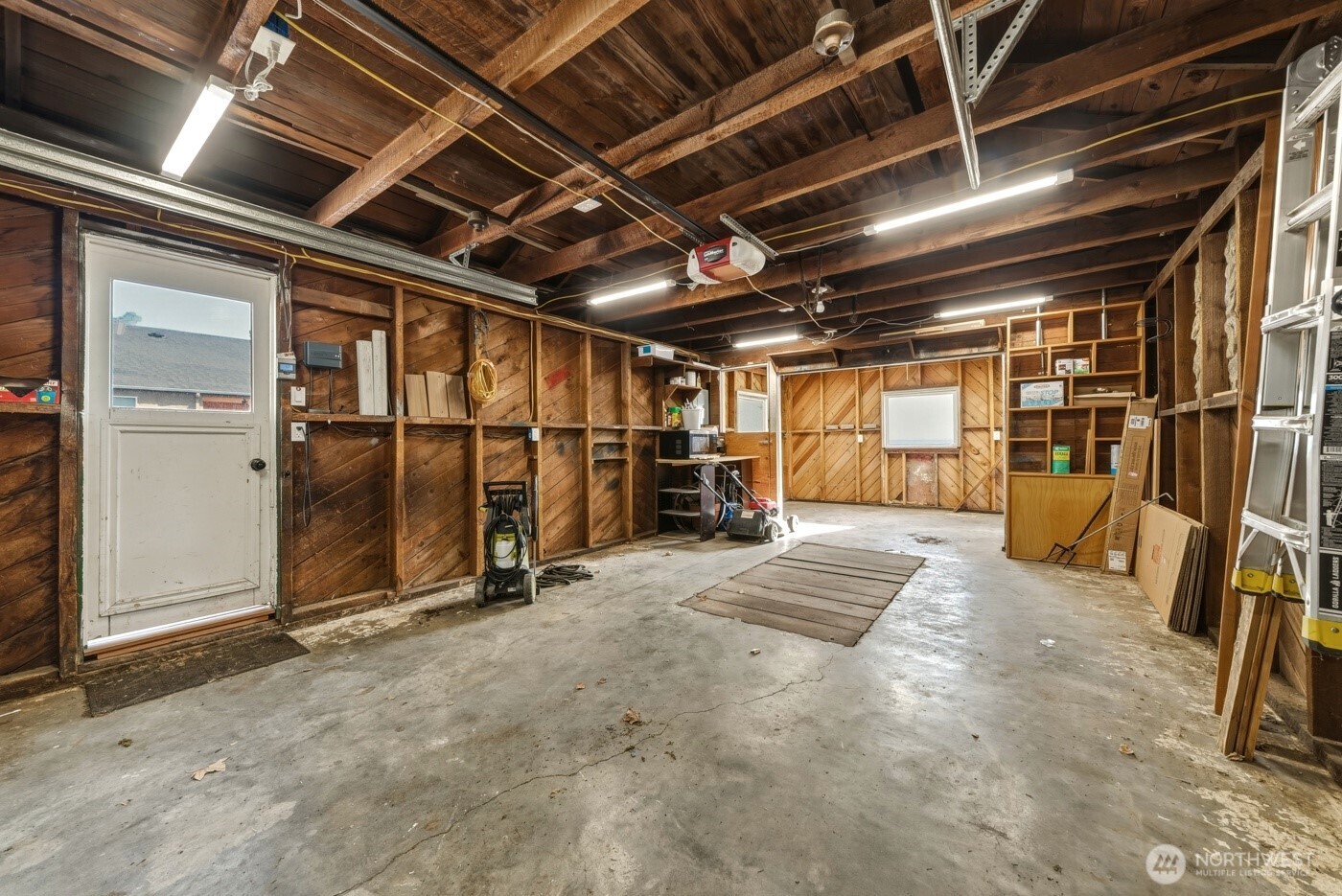 2421 Plaza Way Property Photo 37