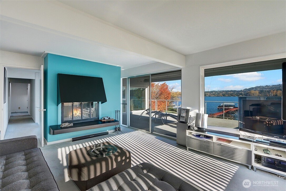 4456 Ferncroft Road Property Photo 13