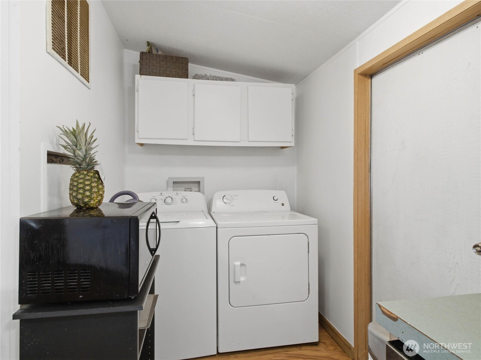 5302 255th Street Property Photo 22