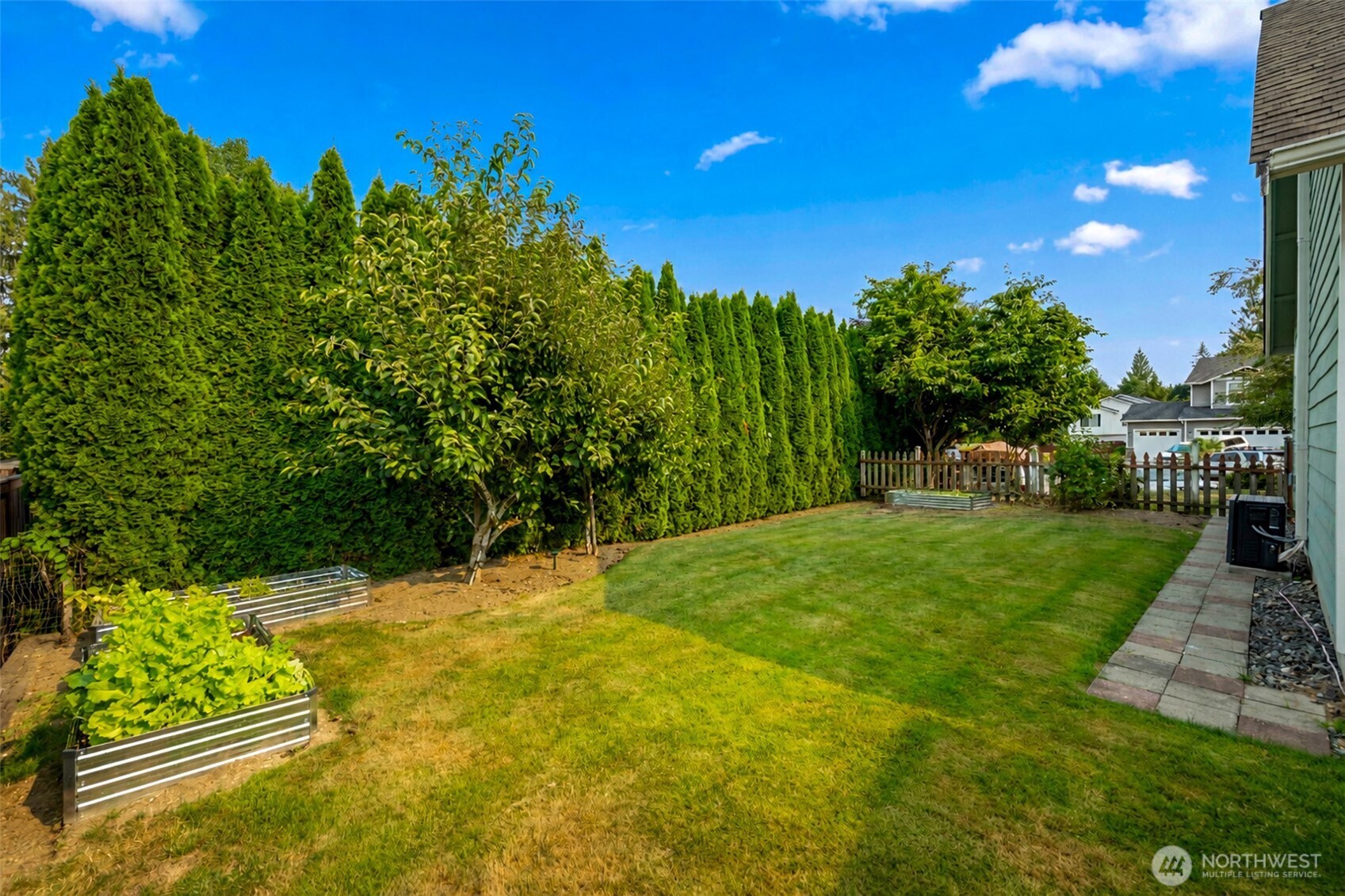 11117 24th Street Property Photo 19