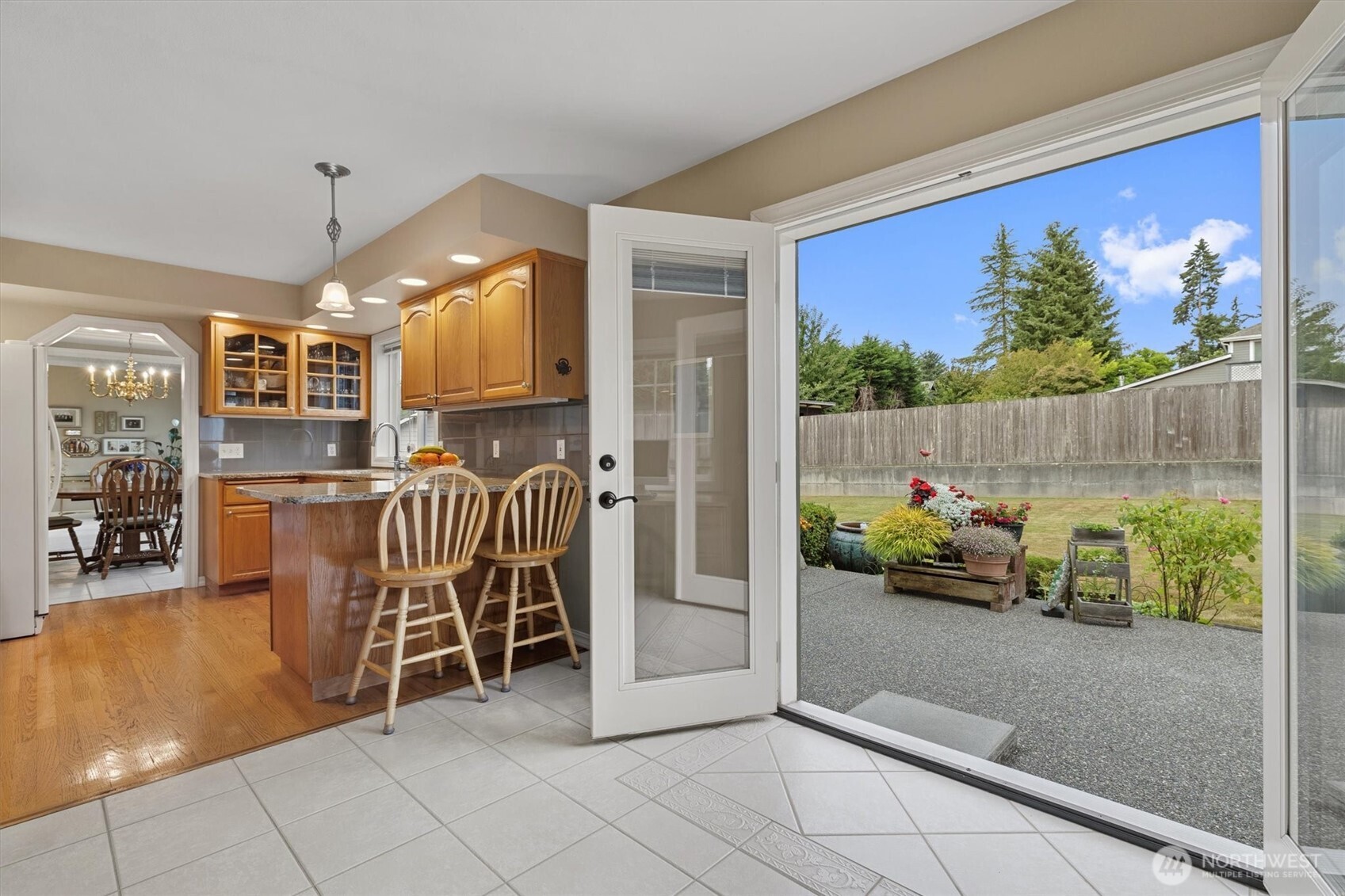 4515 Forest Drive Property Photo 15