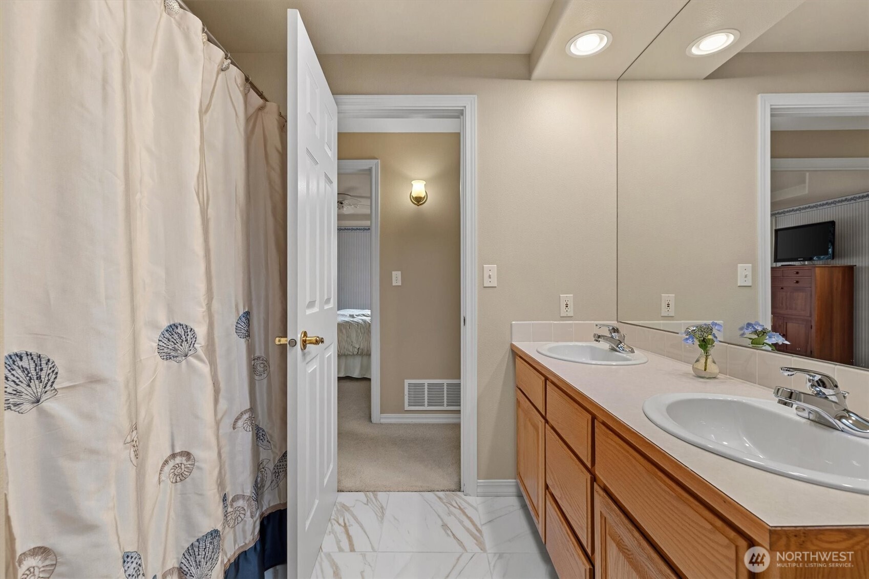 4515 Forest Drive Property Photo 31
