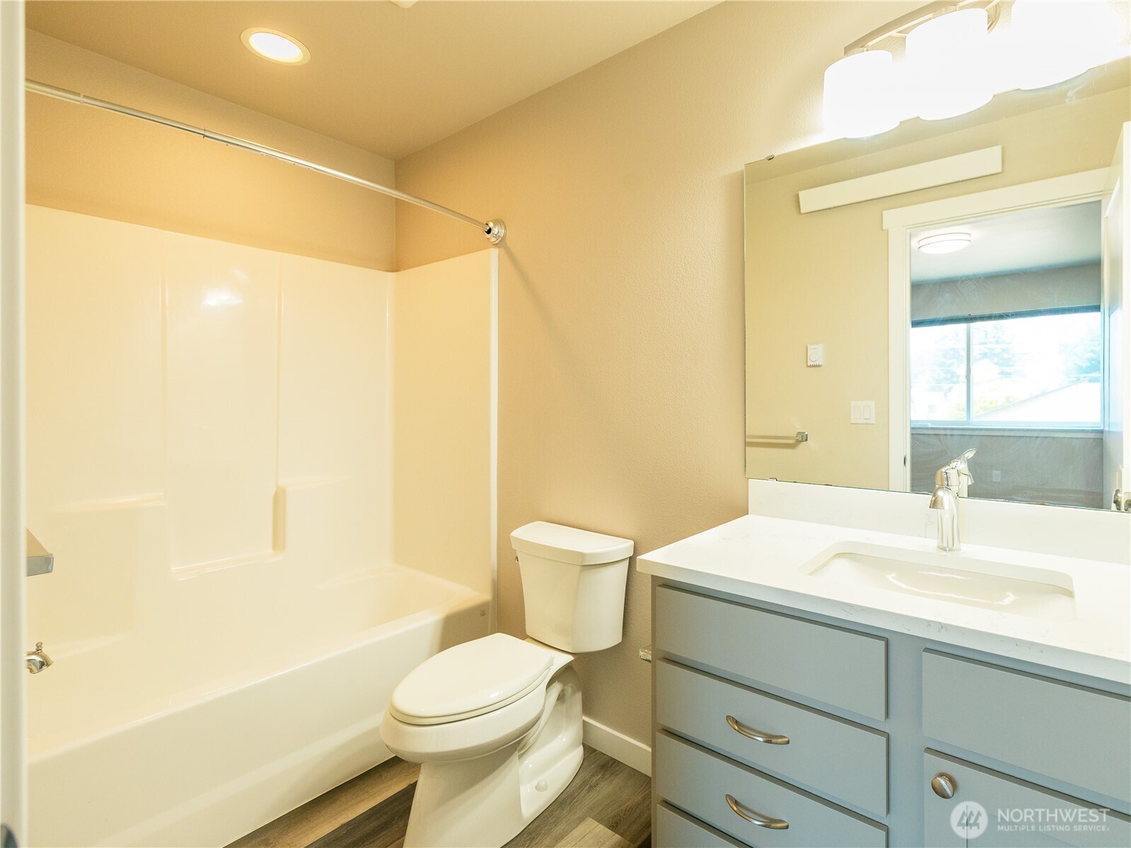 610 Mead Avenue Property Photo 23