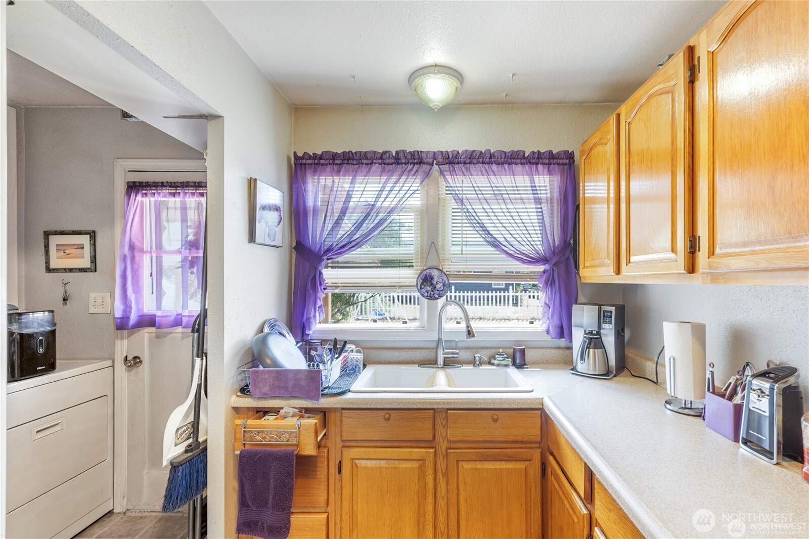915 17th Avenue Property Photo 14