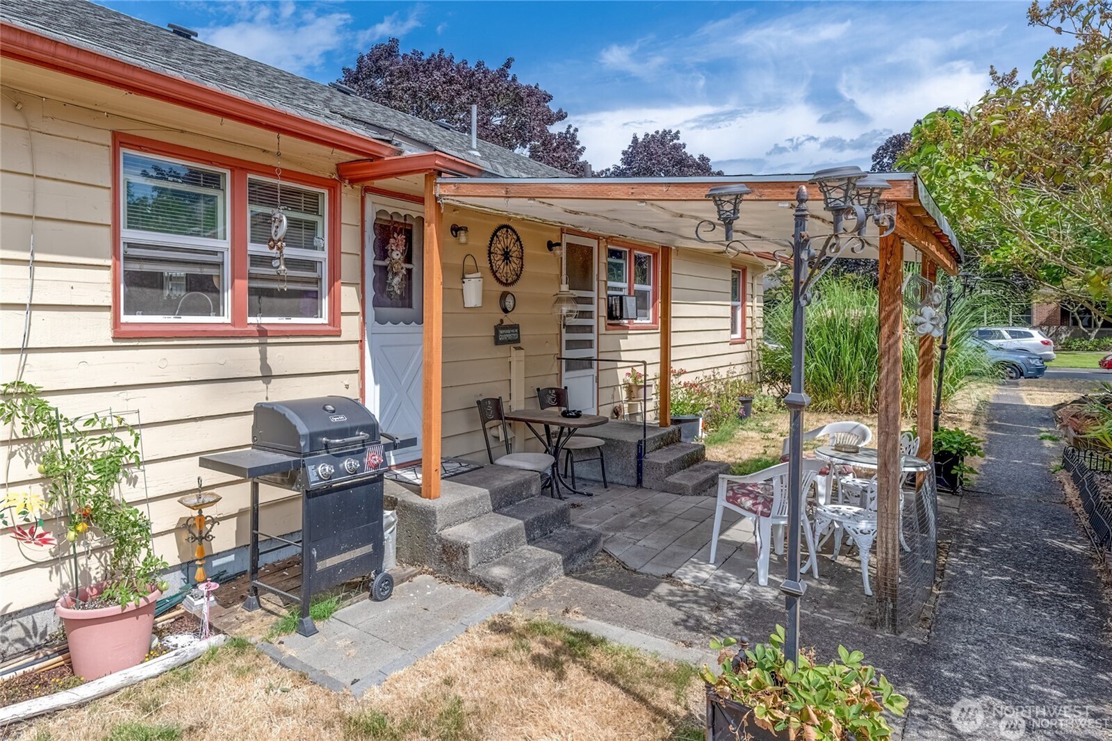 915 17th Avenue Property Photo 19