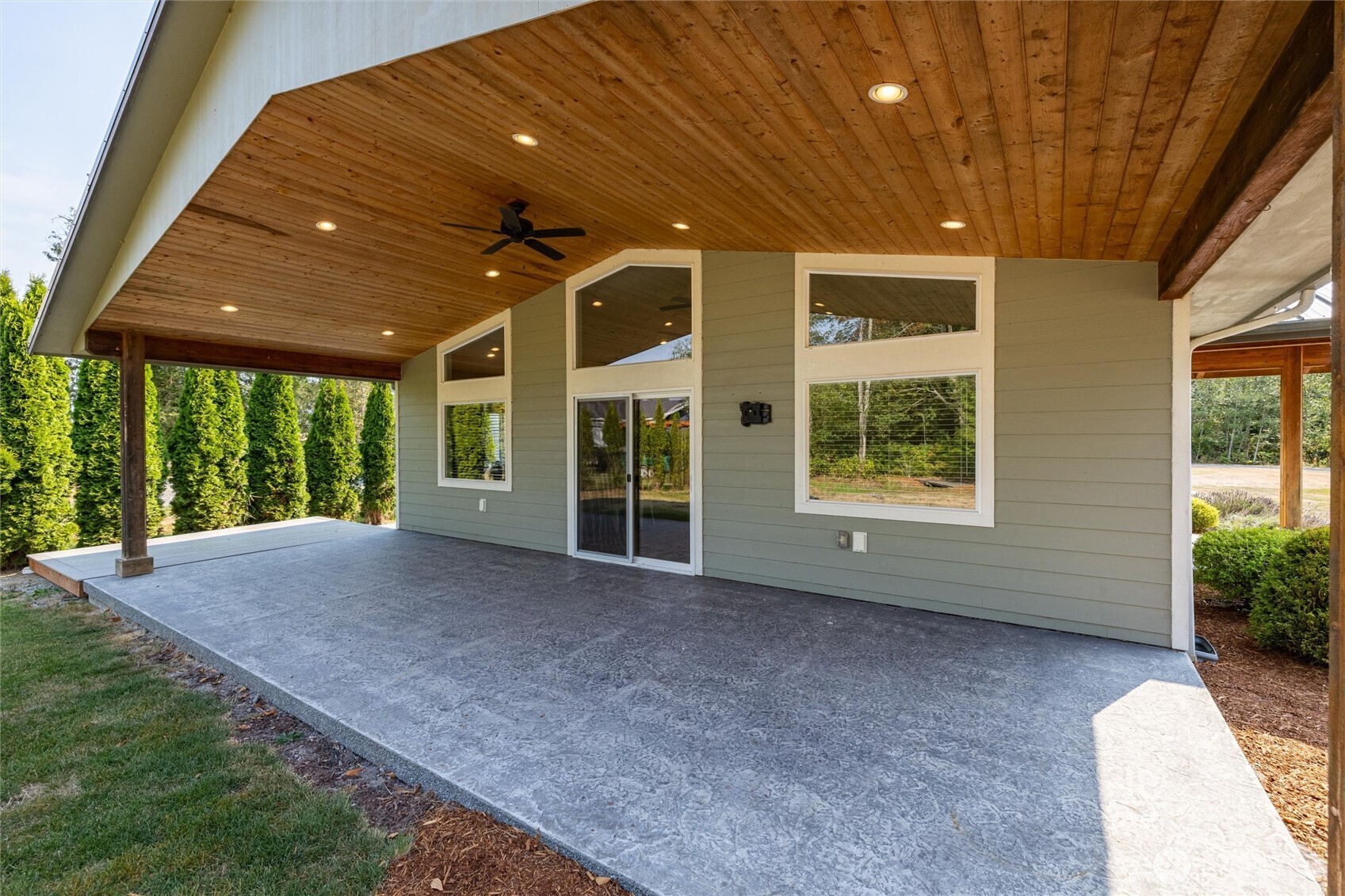 13812 Marihugh Road Property Photo 5