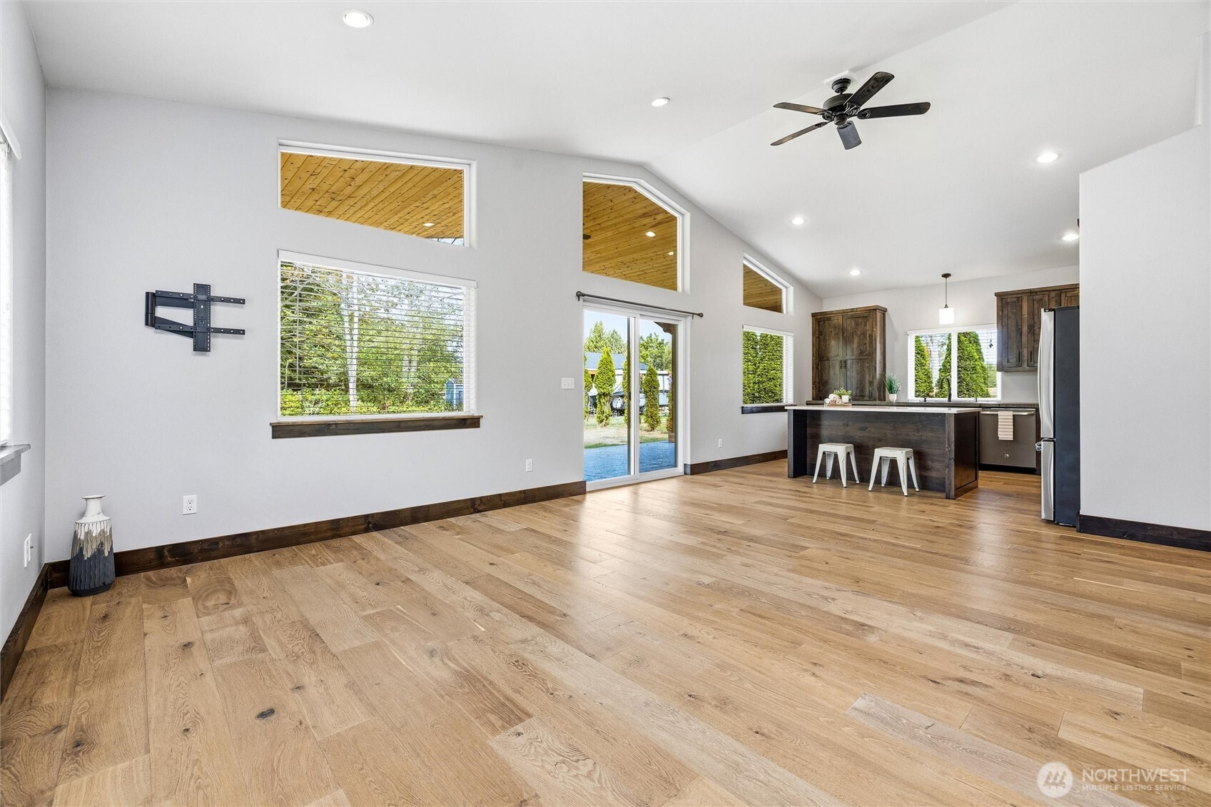13812 Marihugh Road Property Photo 15