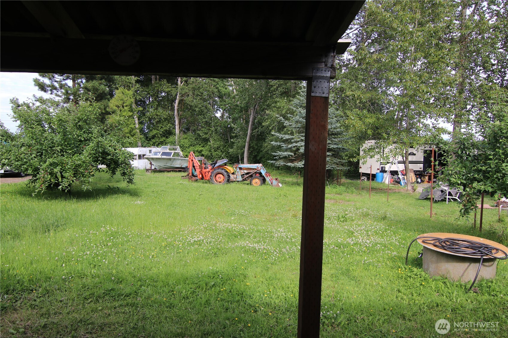 2095 Postal Avenue Property Photo 15
