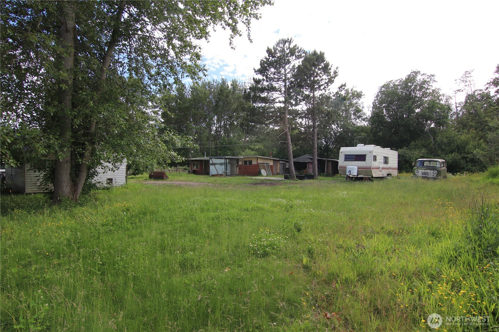 2095 Postal Avenue Property Photo 21