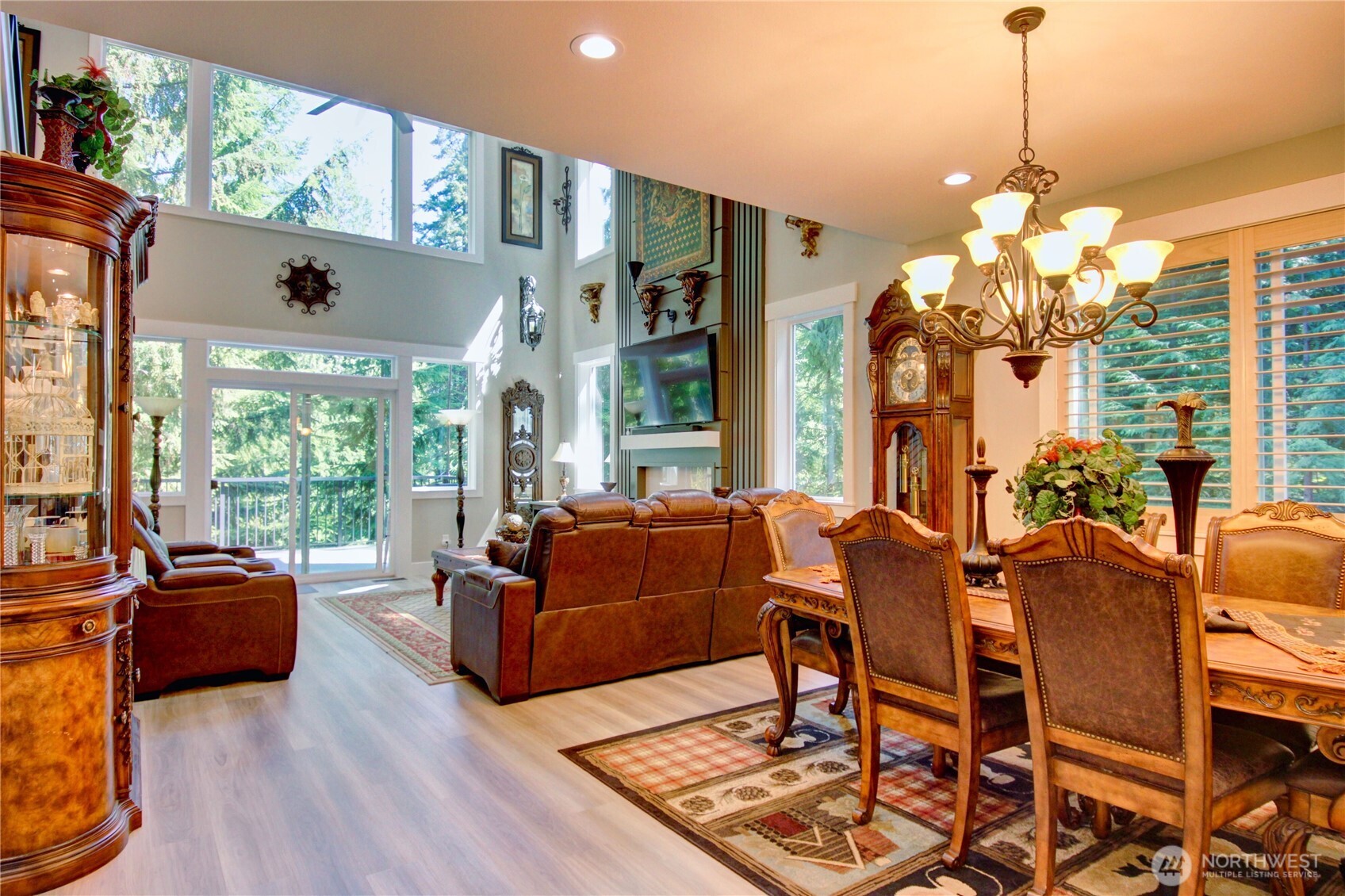 3 Topper Drive Property Photo 6