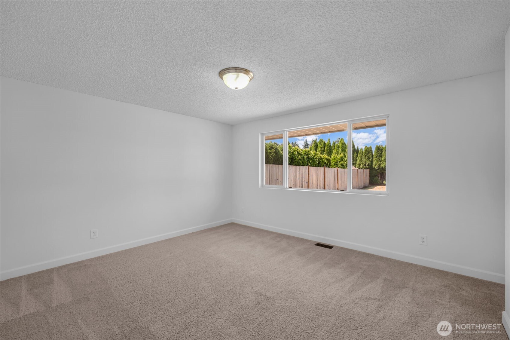 9214 46th Drive Property Photo 17