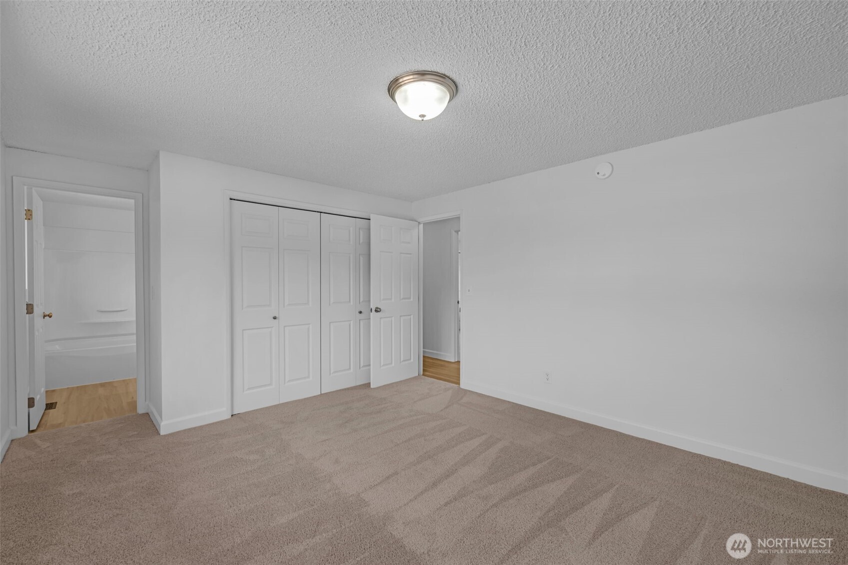 9214 46th Drive Property Photo 18