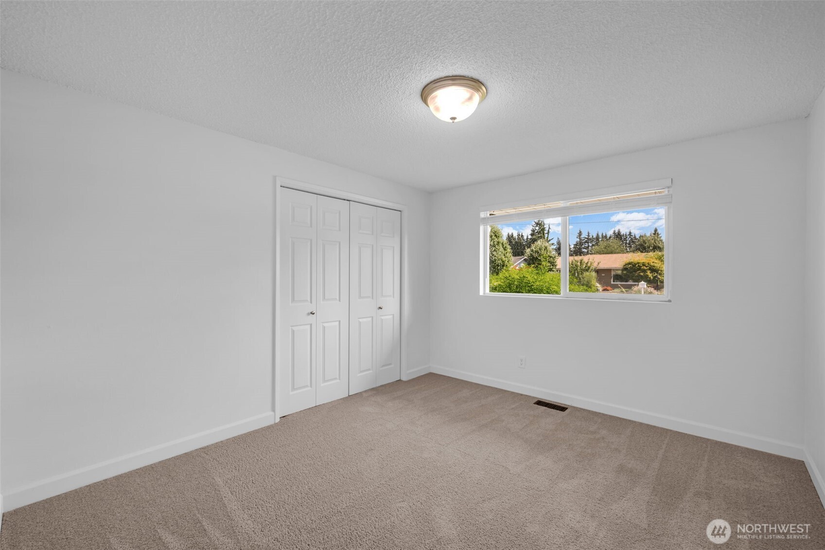 9214 46th Drive Property Photo 23