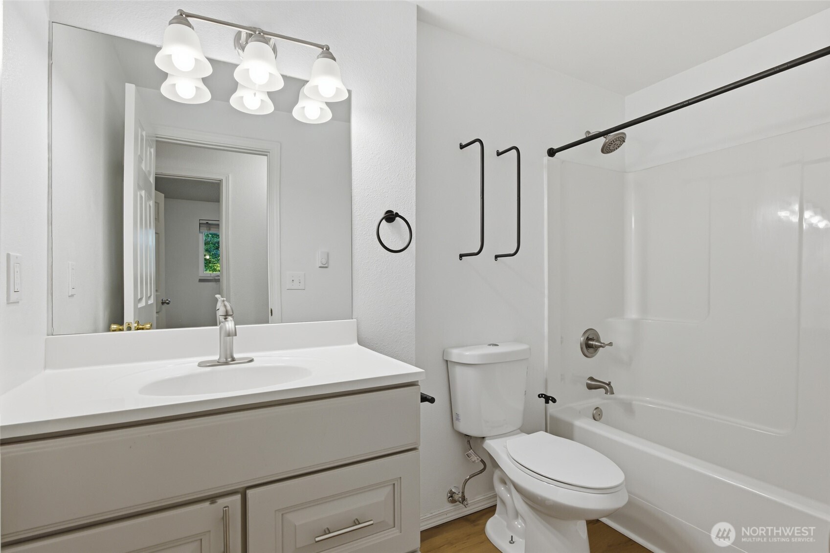 17215 13th Avenue Ct Property Photo 9