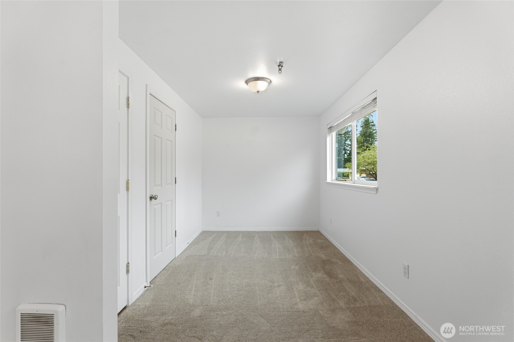17215 13th Avenue Ct Property Photo 16