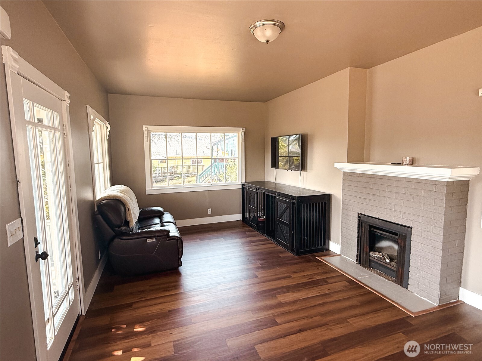 218 Washington Avenue Property Photo 12